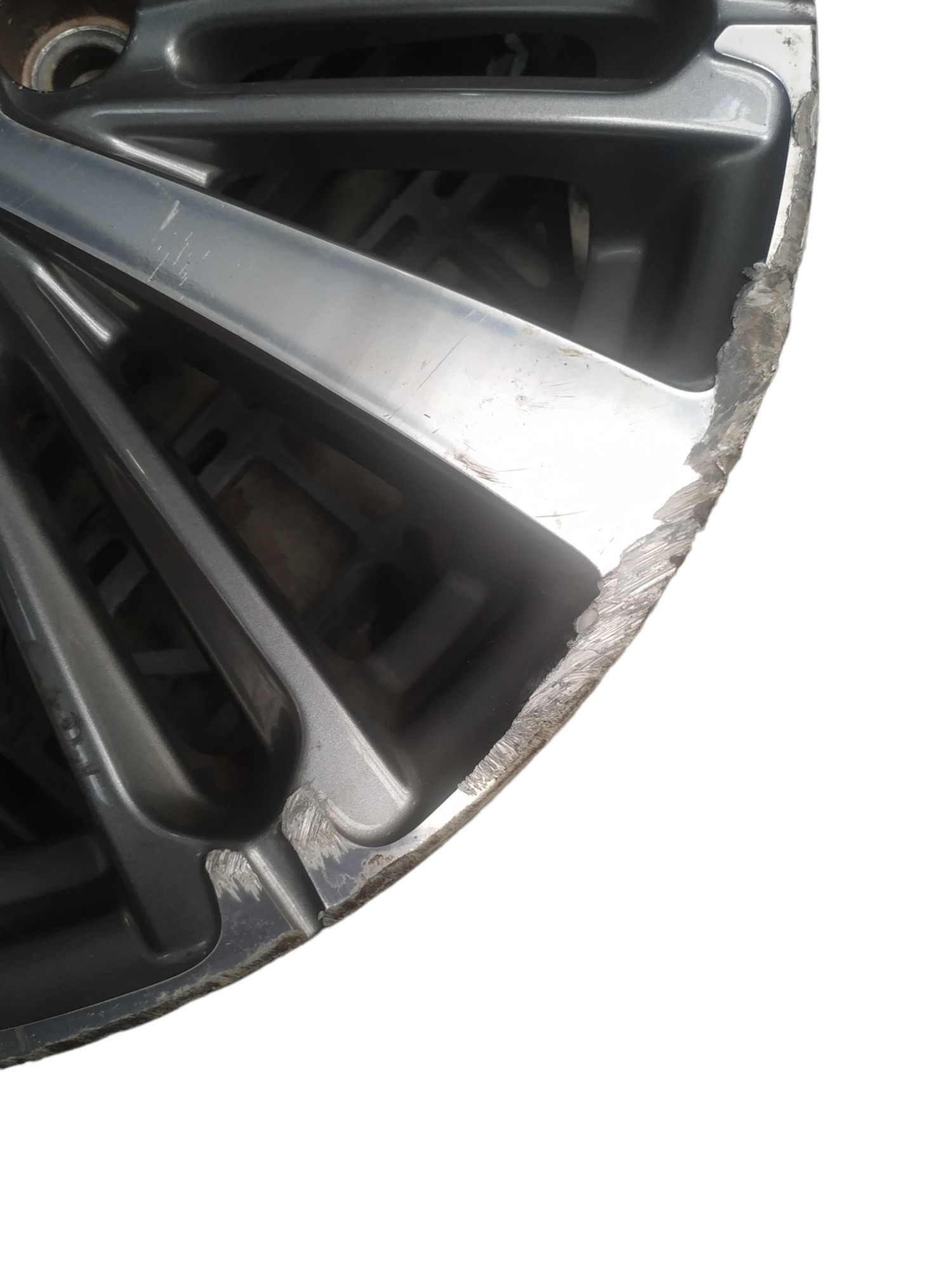 Roda Peugeot 208 2017 Com Detalhe 4