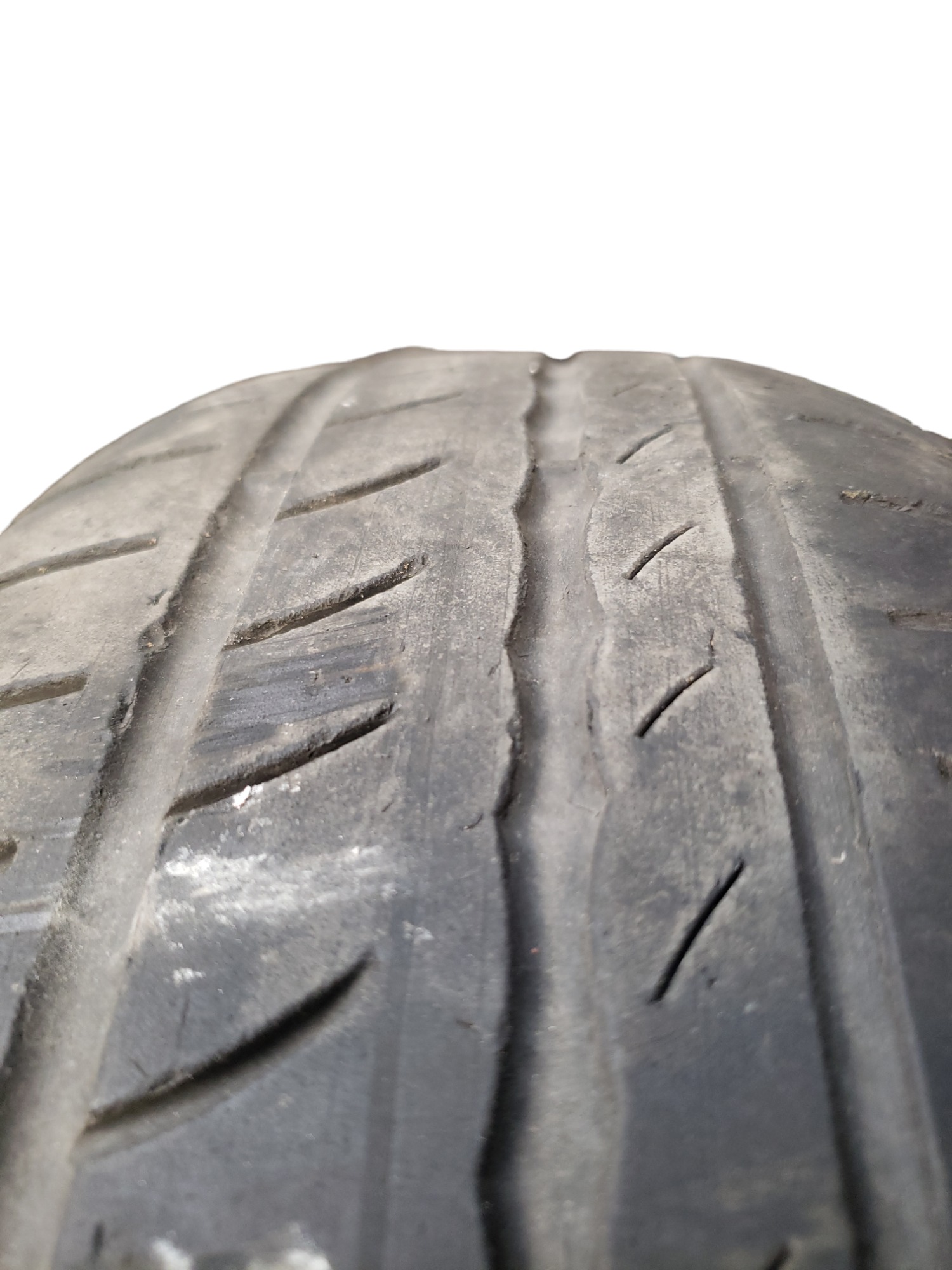 Pneu Usado 185 60 R15 Pirelli A1 3