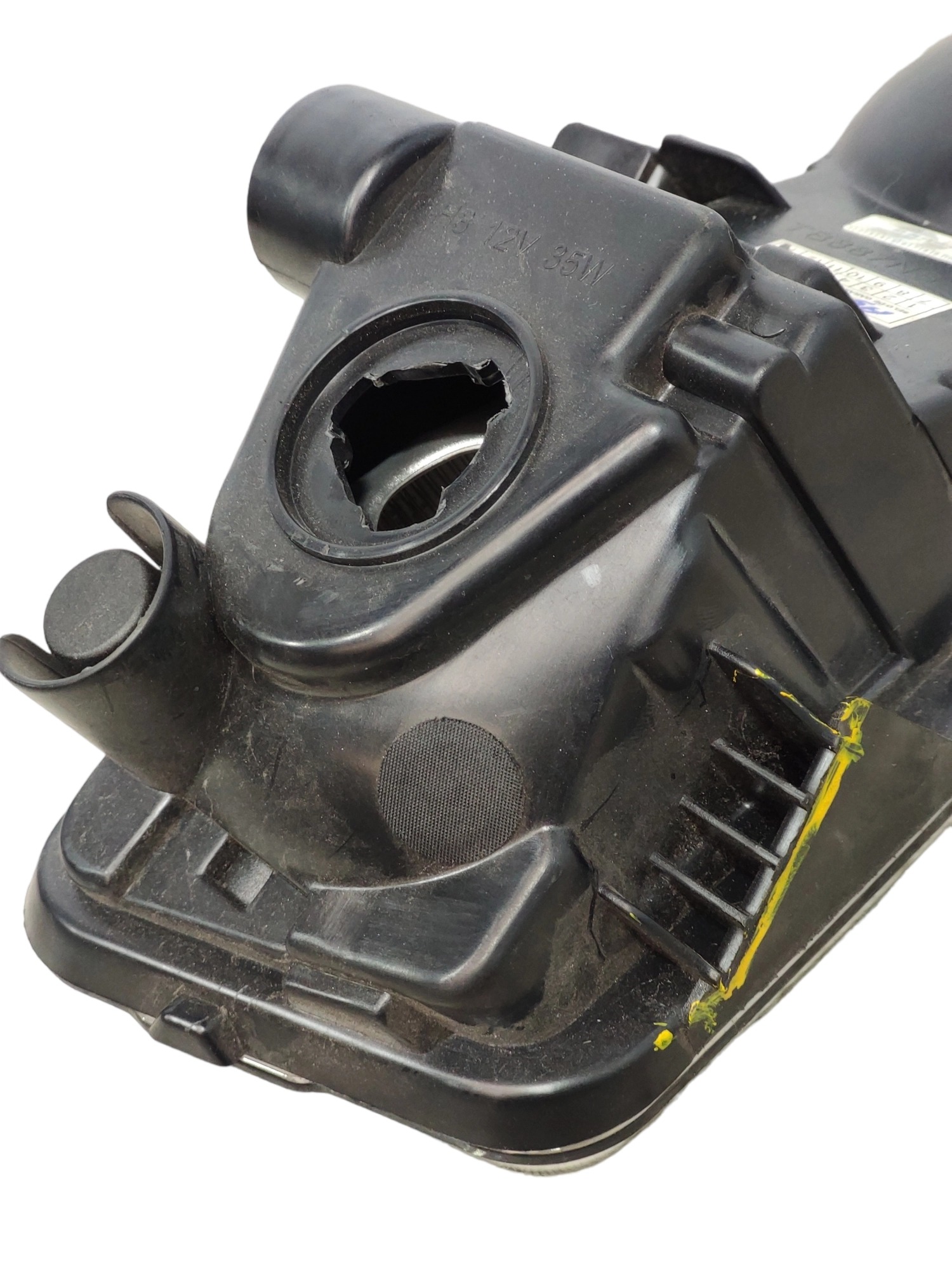 Farol De Milha Direito Nissan Kicks S 2019 C/ Detalhe 3