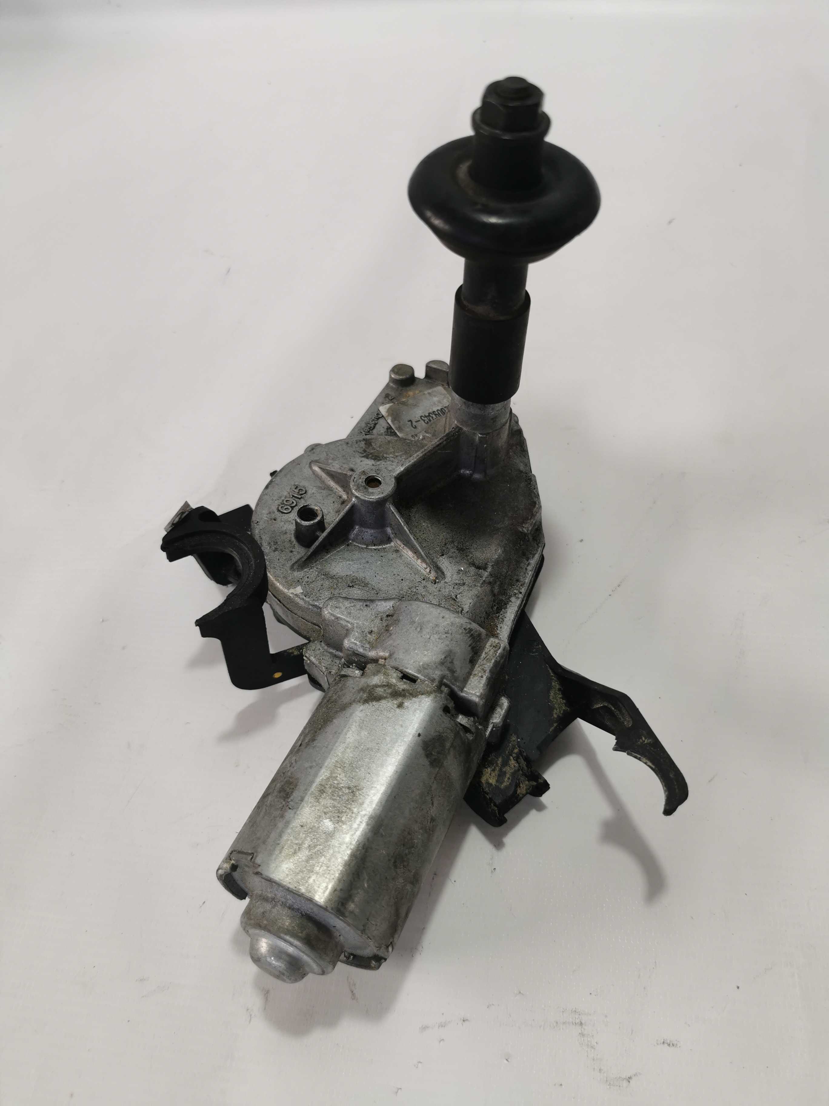 Motor Limpador Traseiro Sandero Stepway 8200582929 4