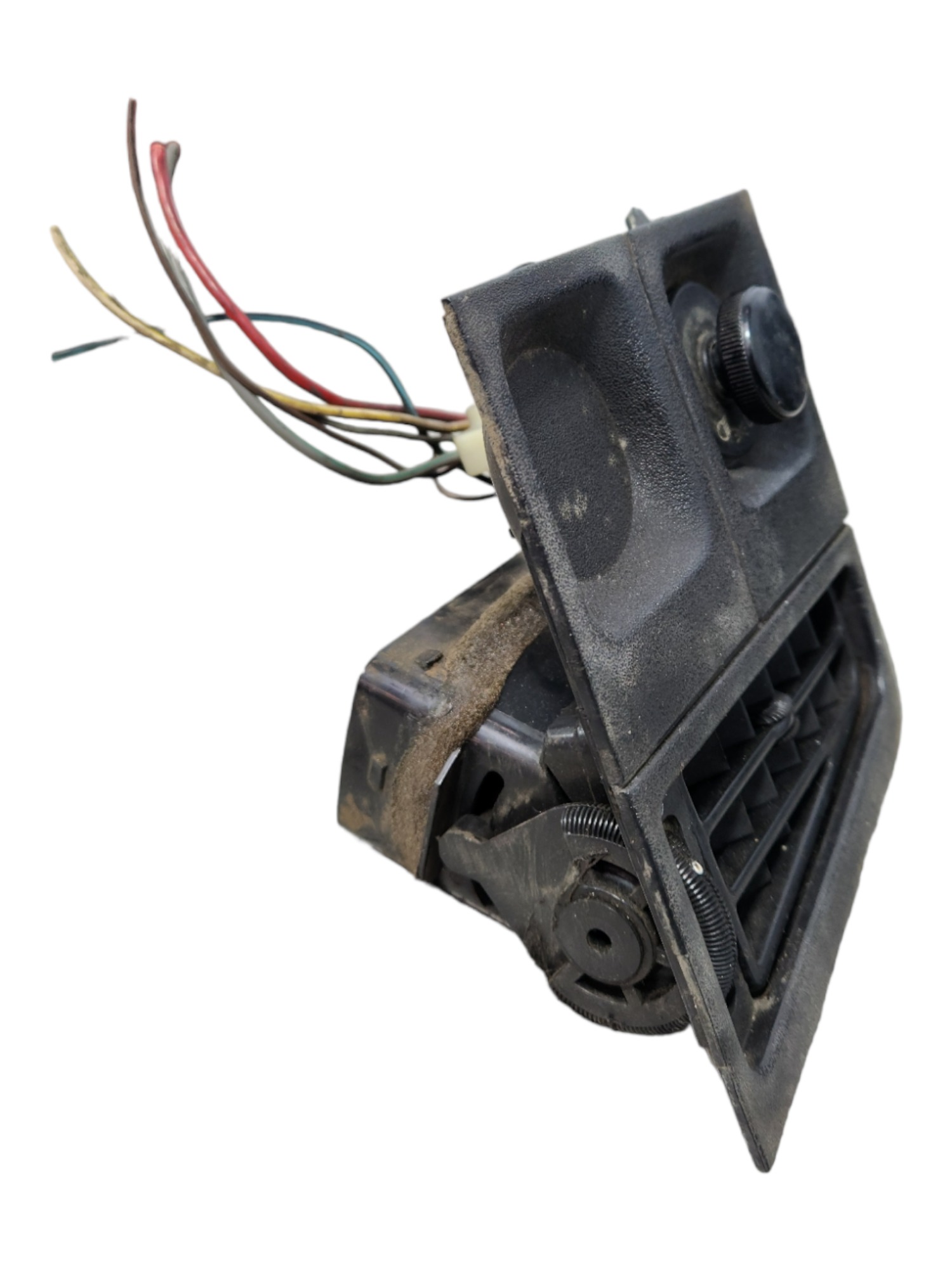 Difusor Ar Esquerdo Monza 1992 Com Detalhe 2
