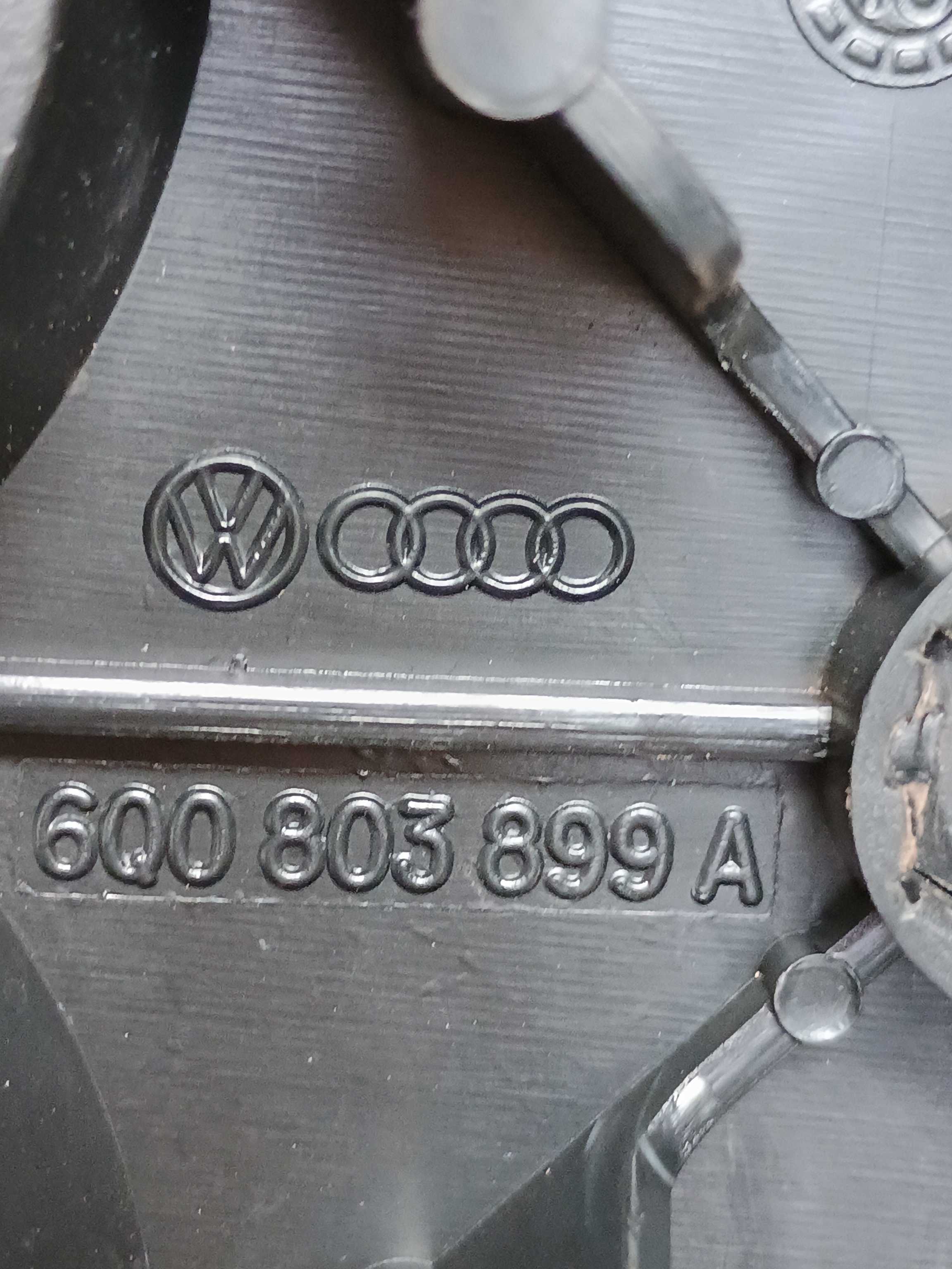 Parafuso Suporte Estepe Vw Fox 2017 6q0803899a 3