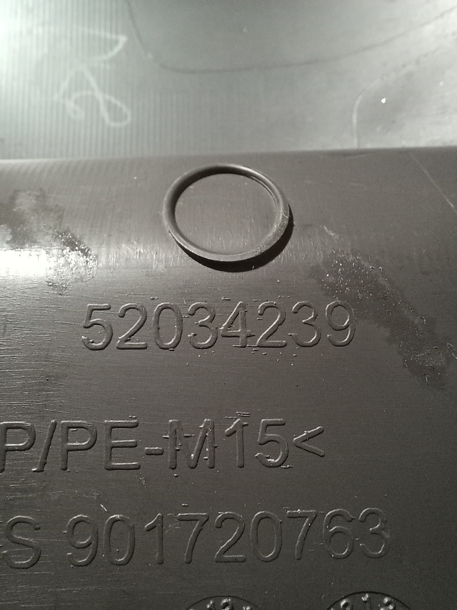 Moldura Superior Coluna De Direção Spin 2014 52034239 3