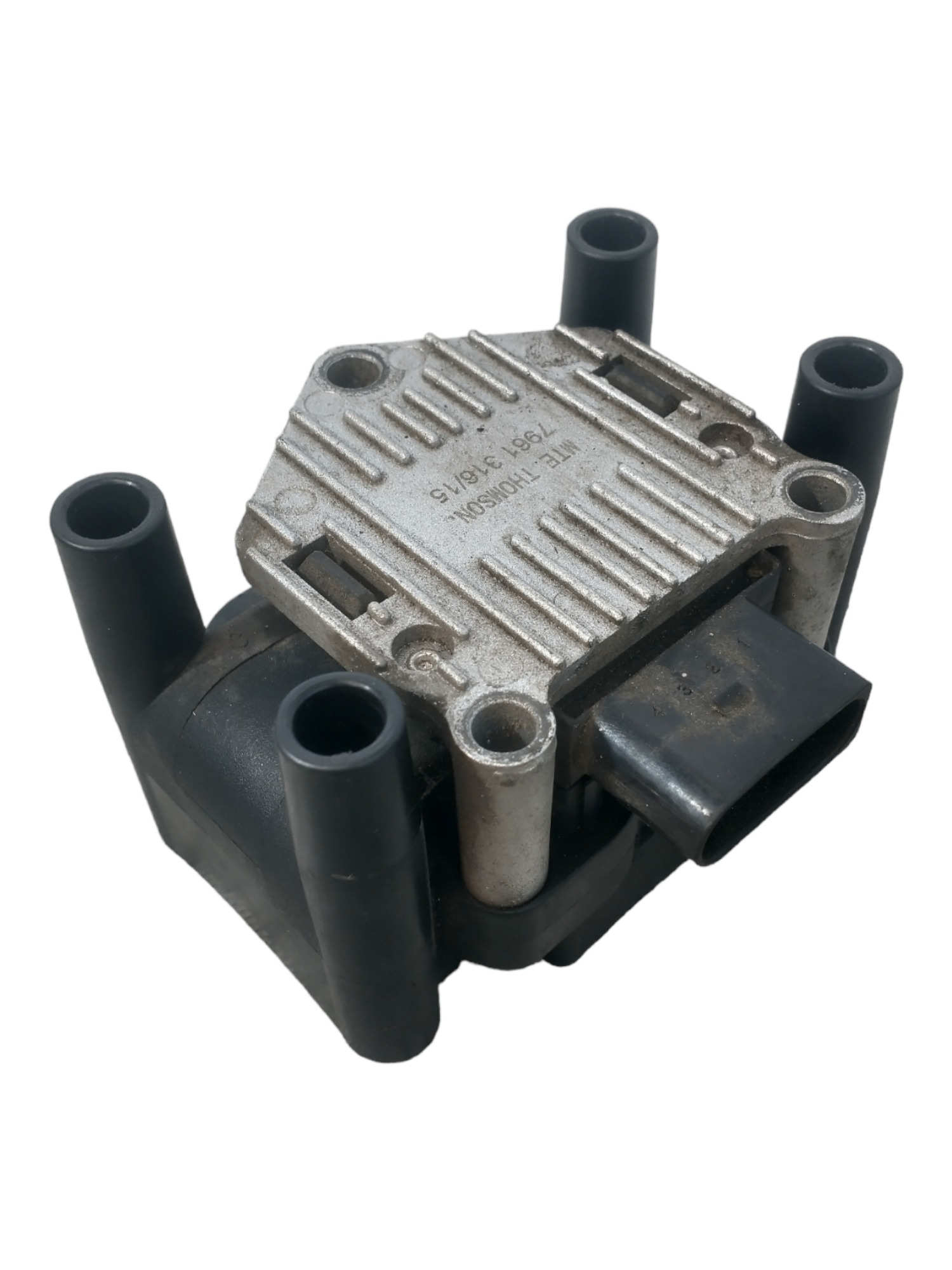 Bobina Ignição Vw Fox 1.6 2014 B10017mm 2