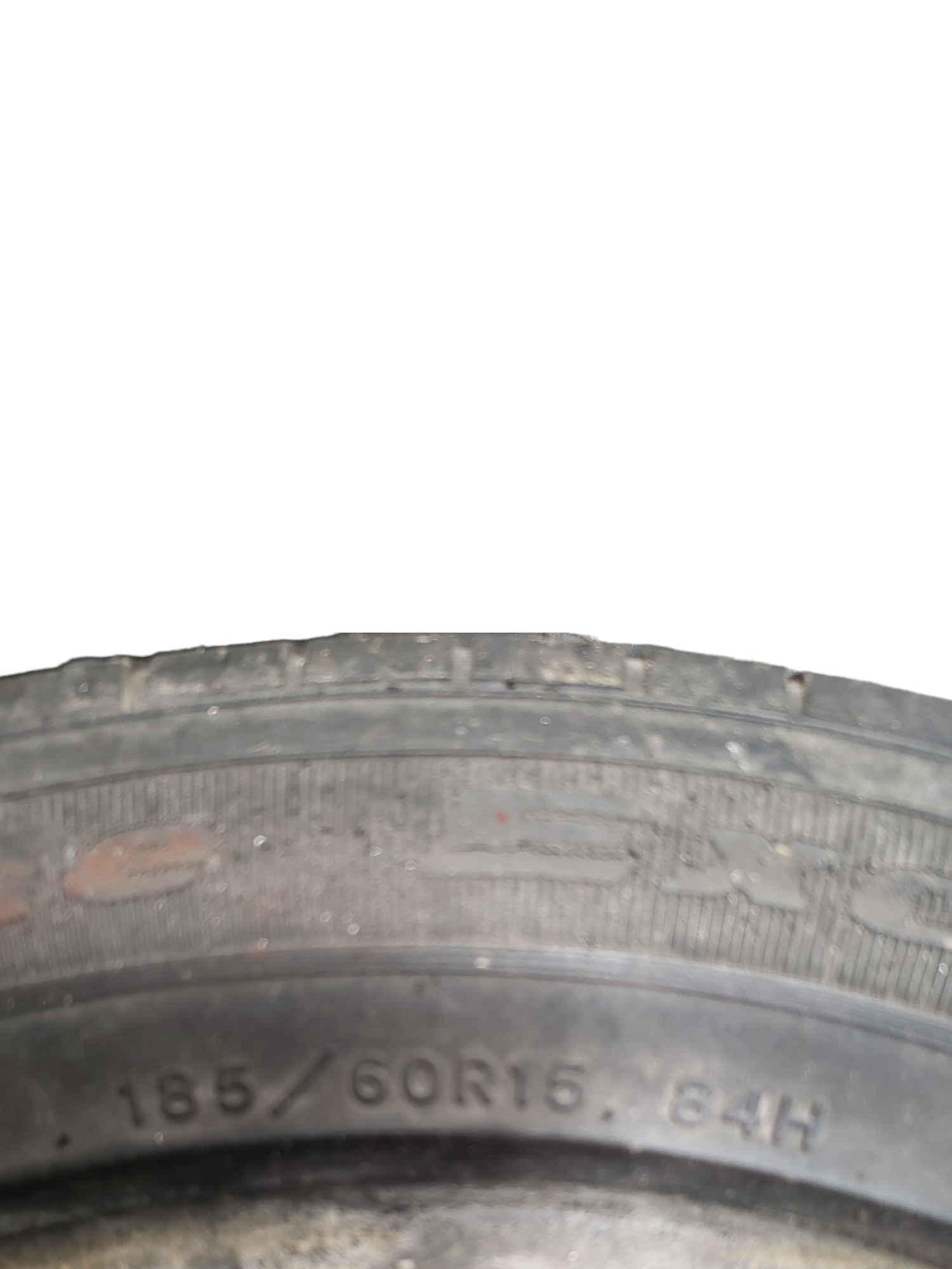 Pneu Usado 185 60 R15 Goodyear  A1 4
