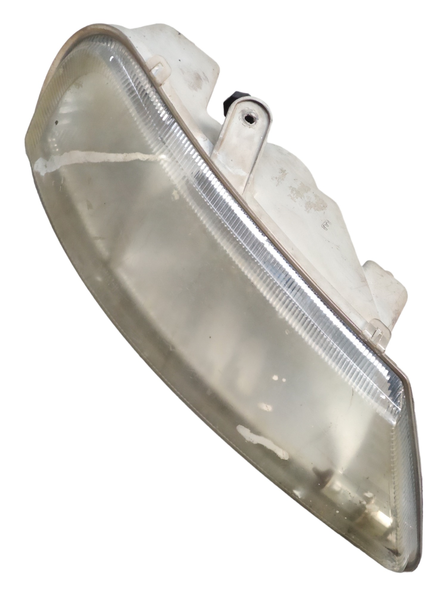 Farol Direito Gm Celta 2002 Detalhe