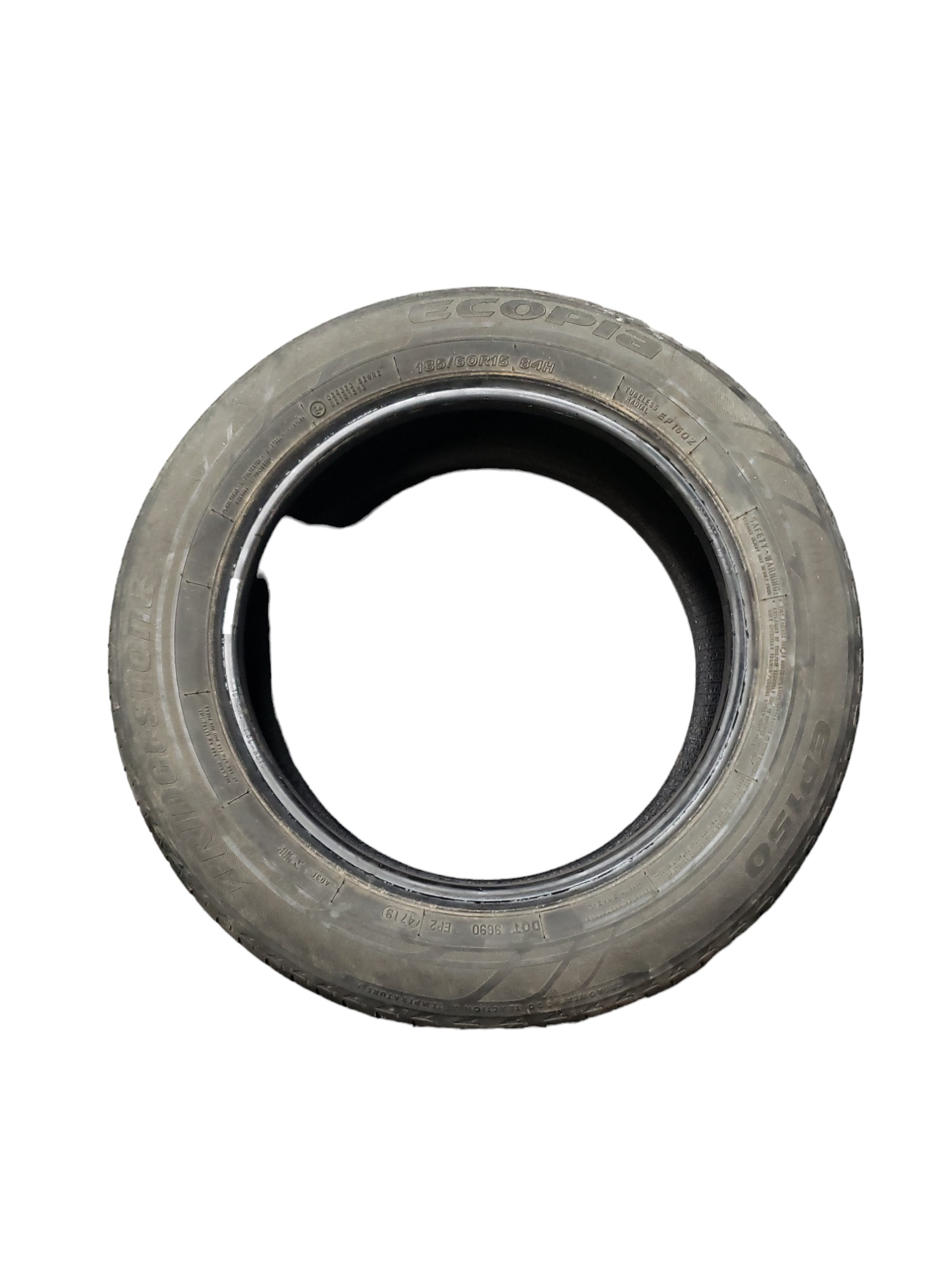 Pneu Usado 185 60 R15 Bridgestone A1