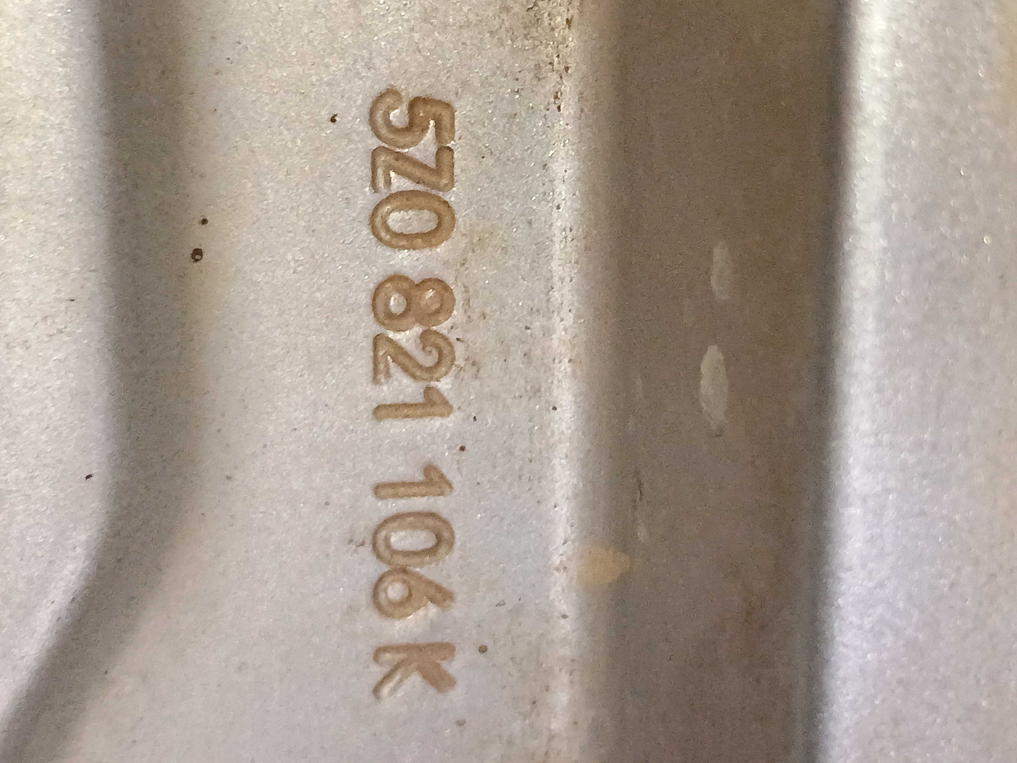 Paralama Direito Vw Spacefox 2018 Com Detalhes 5z0821106k 7