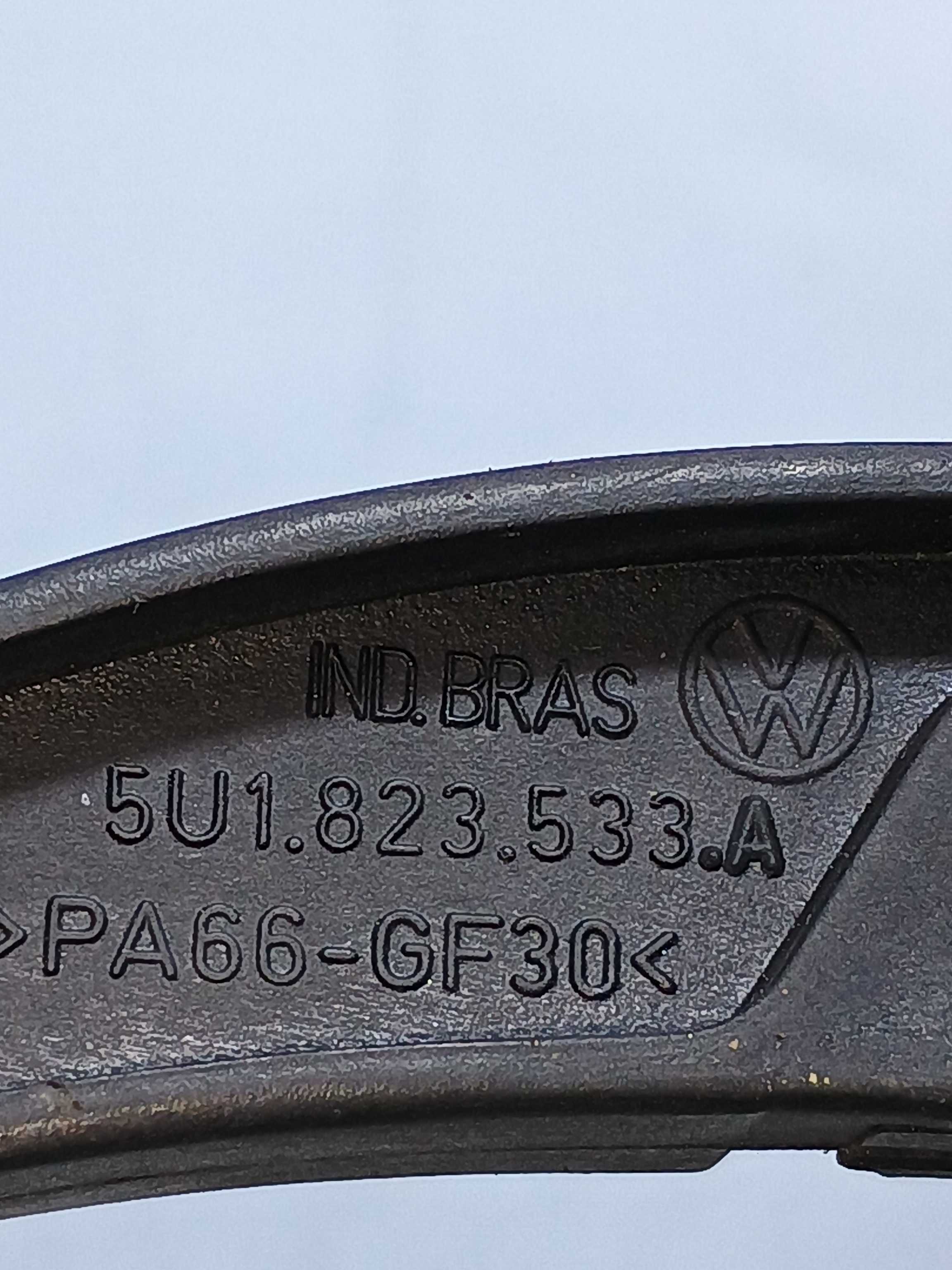 Puxador Abertura Capô Vw Spacefox 1.6 2018 5u1823533a 3