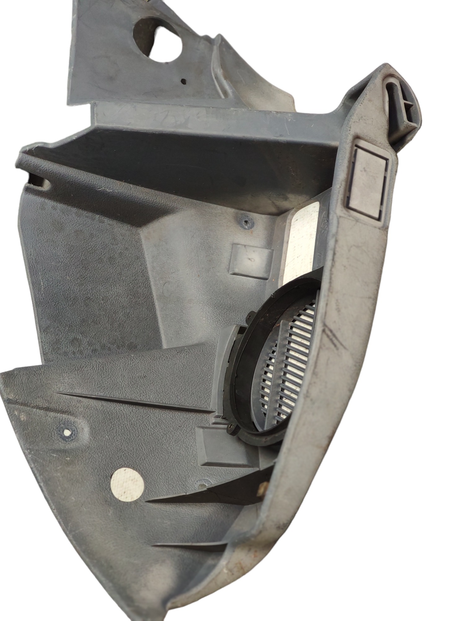 Suporte De Tampão De Som Lado Direito Ford Fiesta 1997 1