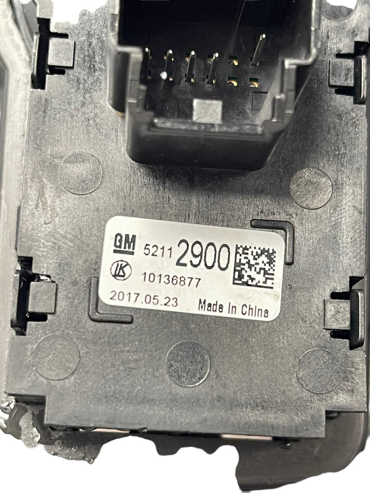 Moldura Painel Botão Chave De Luz Prisma 2018 52112900 3