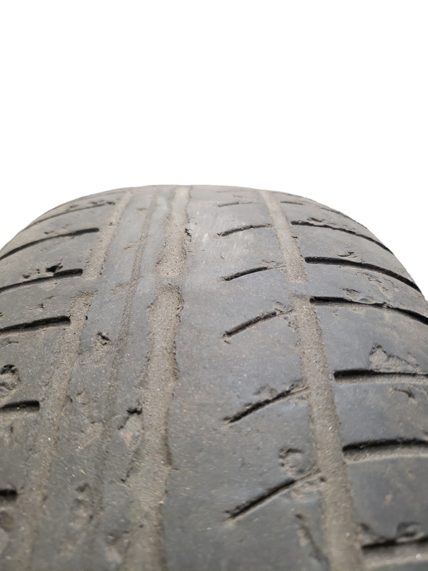 Pneu Usado 185 60 R15 Pirelli  A1 3