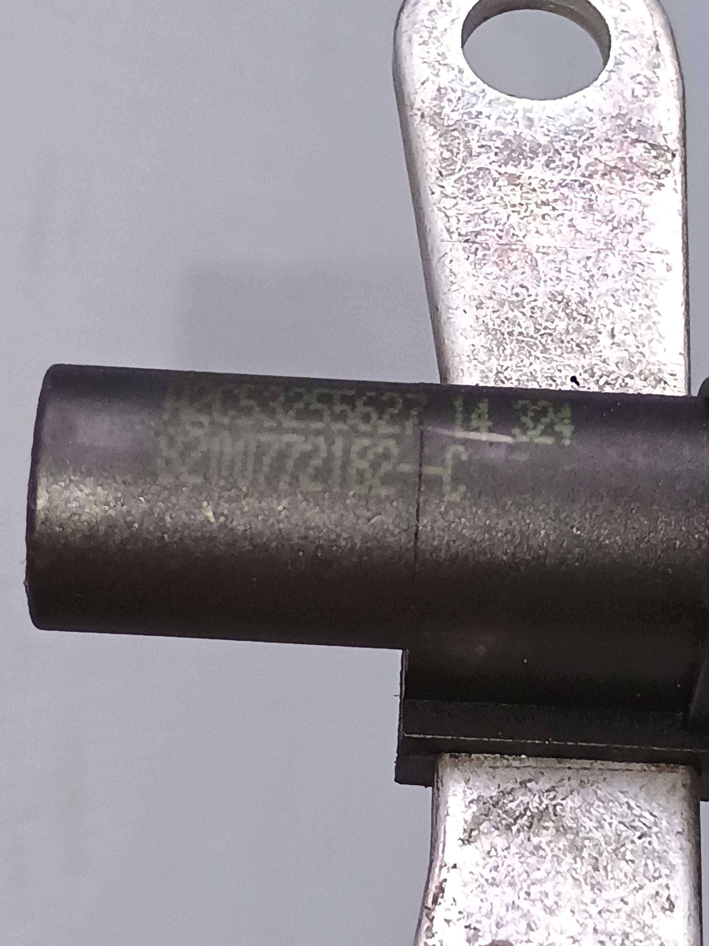 Sensor De Rotação Renault Sandero 1.0 16v 2015  8200772182 4