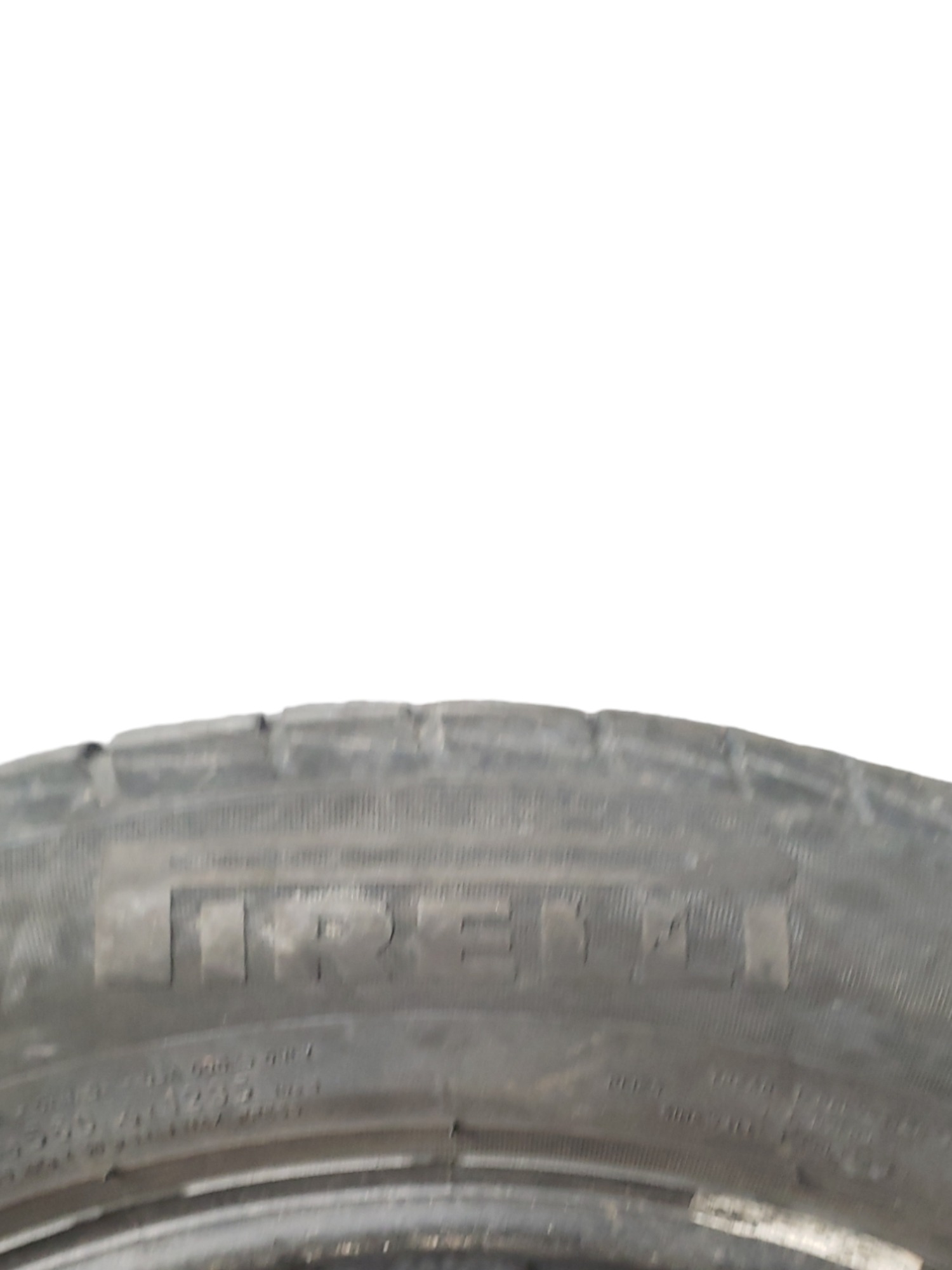 Pneu Usado 185 60 R15 Pirelli A1 5