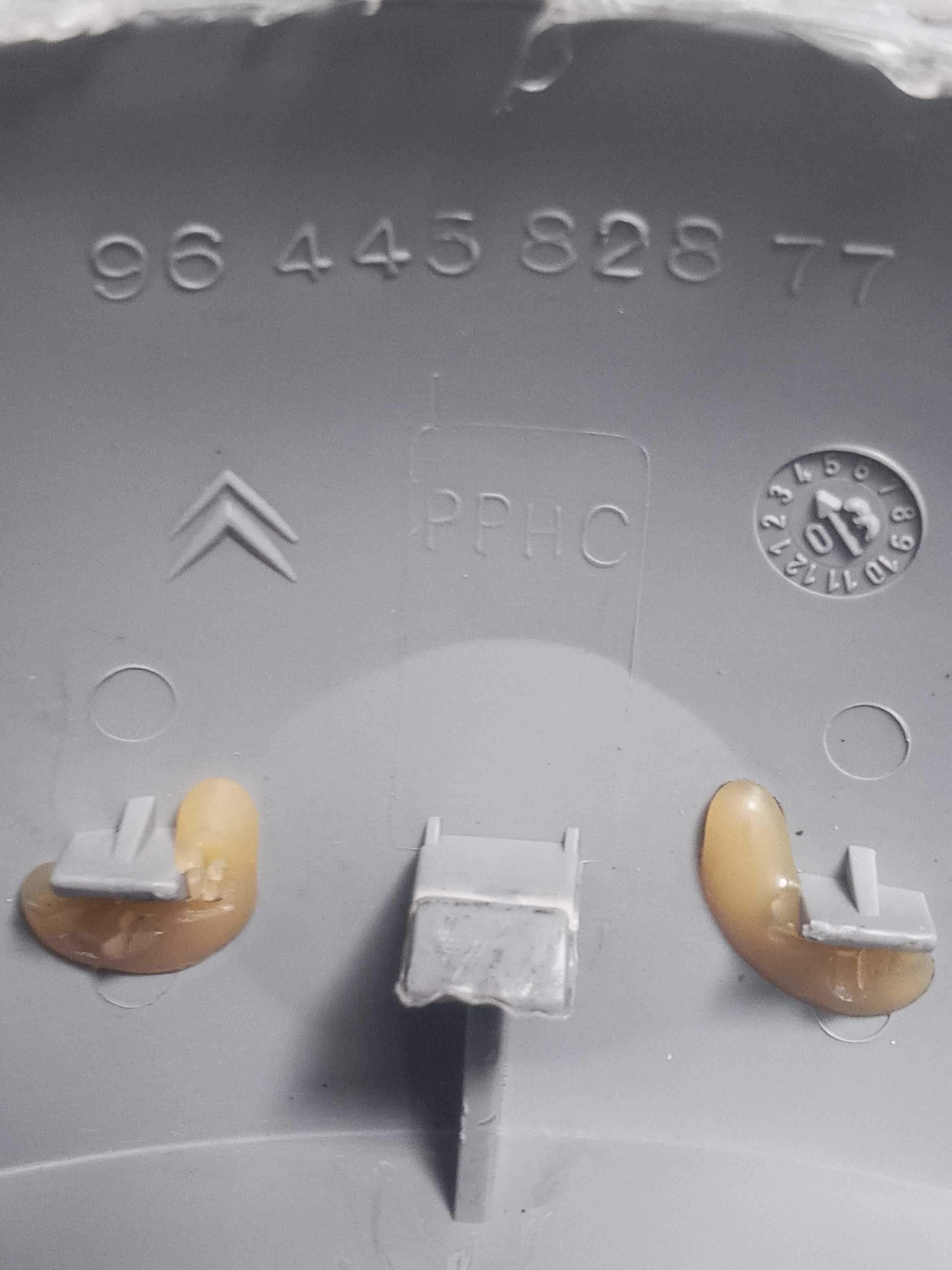 Moldura Fechadura Porta-luvas Citroen C3 Excl 1.6 16v 2004 4