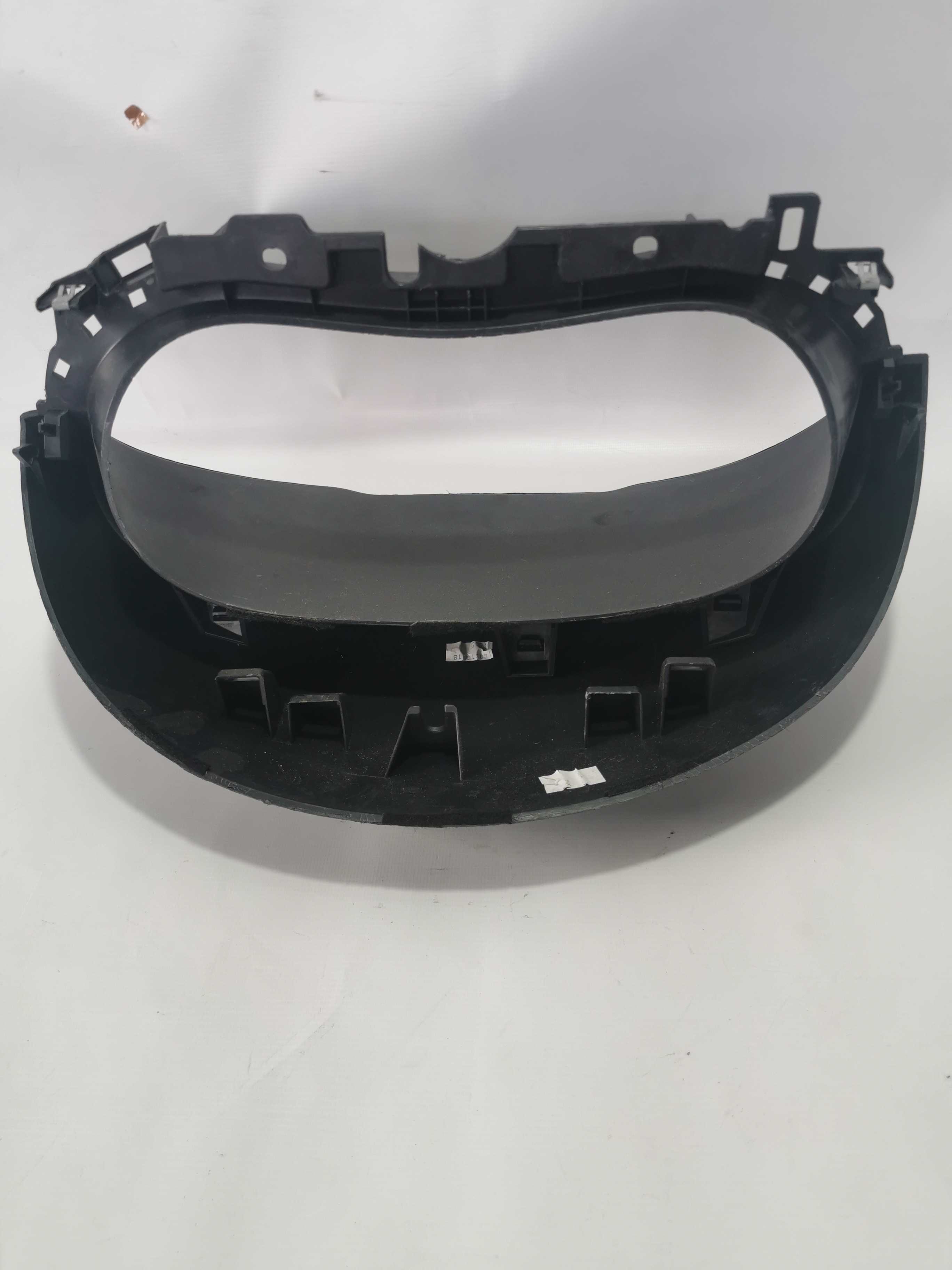 Moldura Painel De Instrumento Sandero Stepway 2013 3