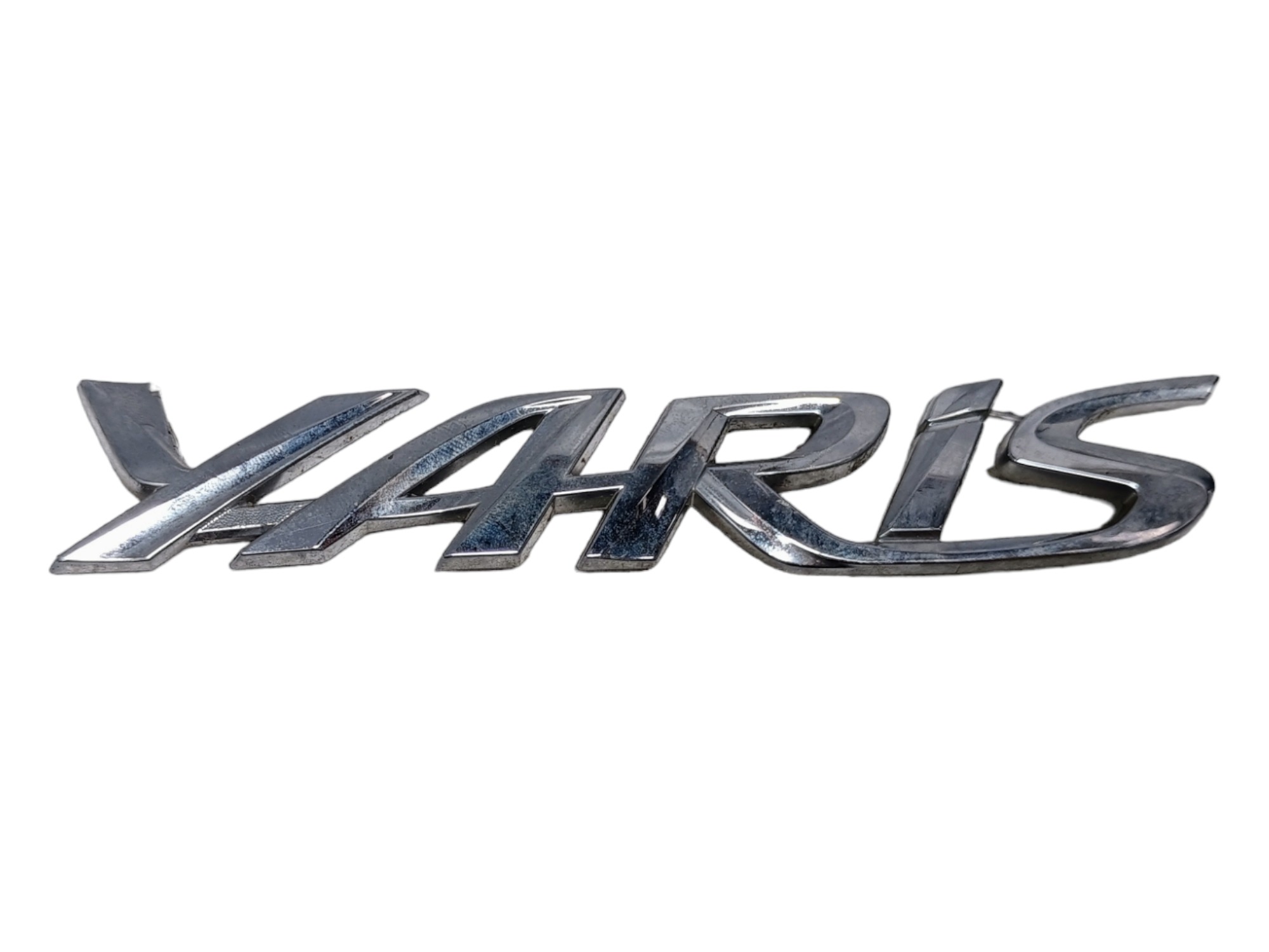 Emblema Tampa Traseira Toyota Yaris Sedan 1.5 16v 2020
