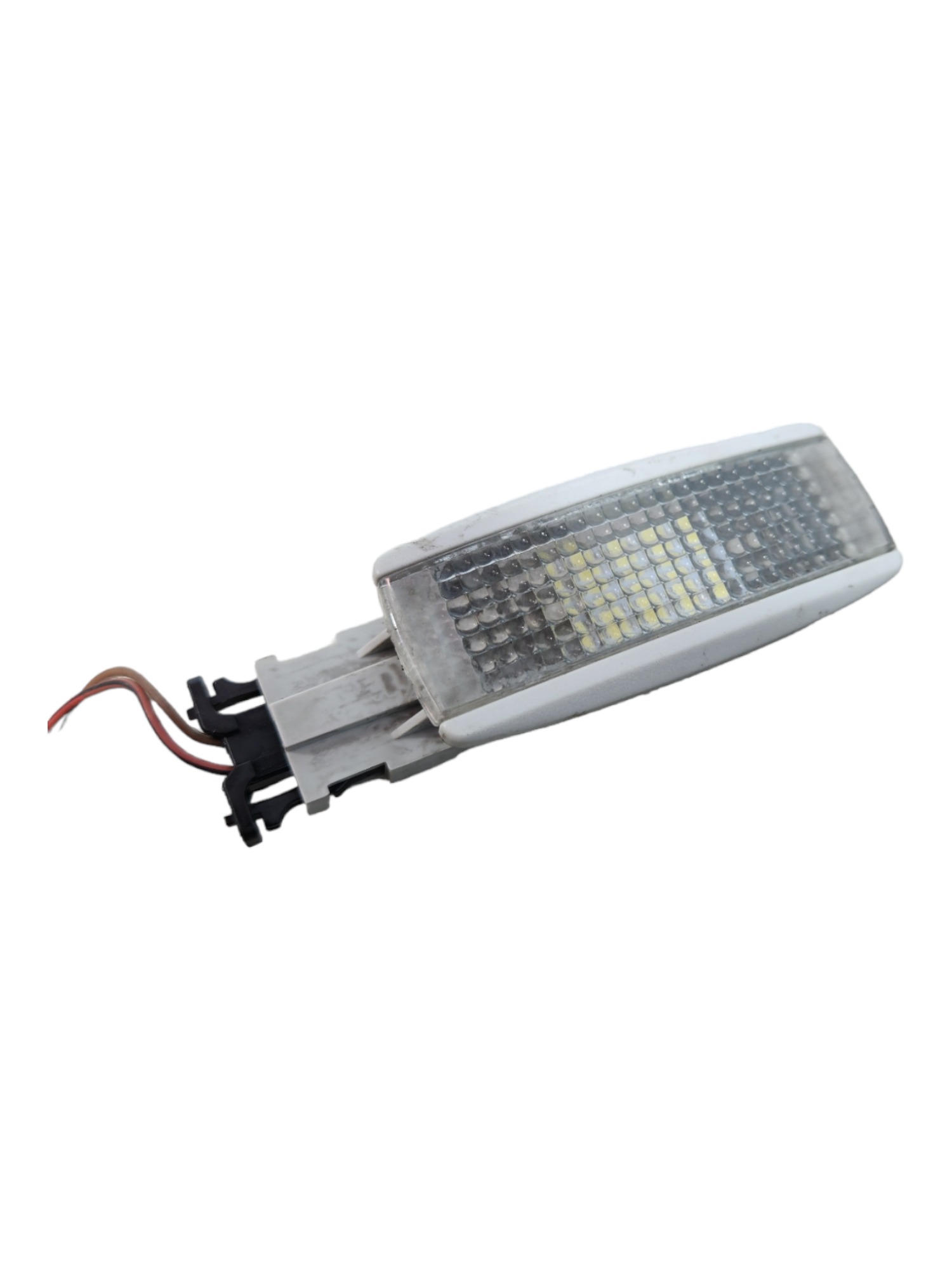 Luz Cortesia Fox Trend 2013 1