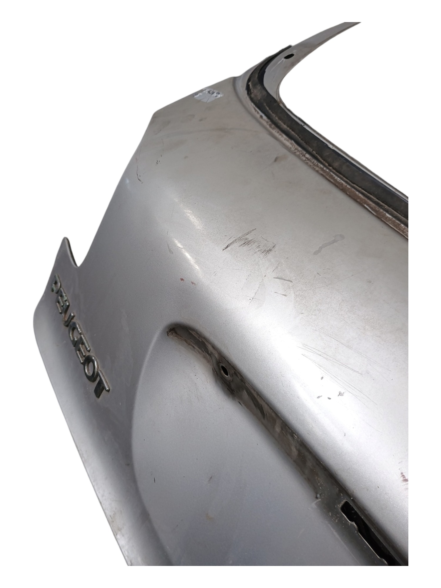 Tampa Traseira Peugeot 206 2009 Com Detalhes 5