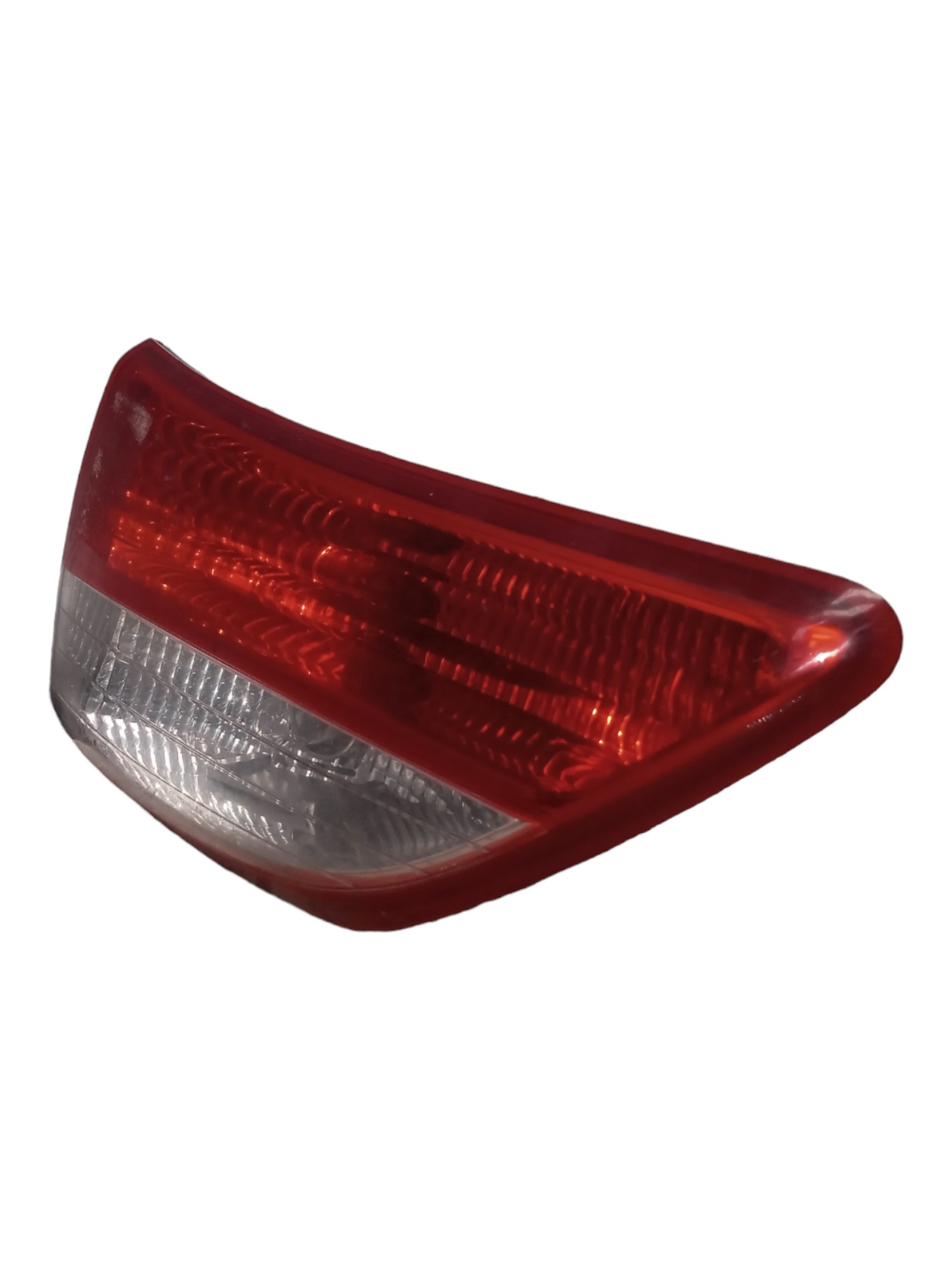 Lanterna Tampa Traseira Esquerda Hyundai Hb20 1.6 2017 4