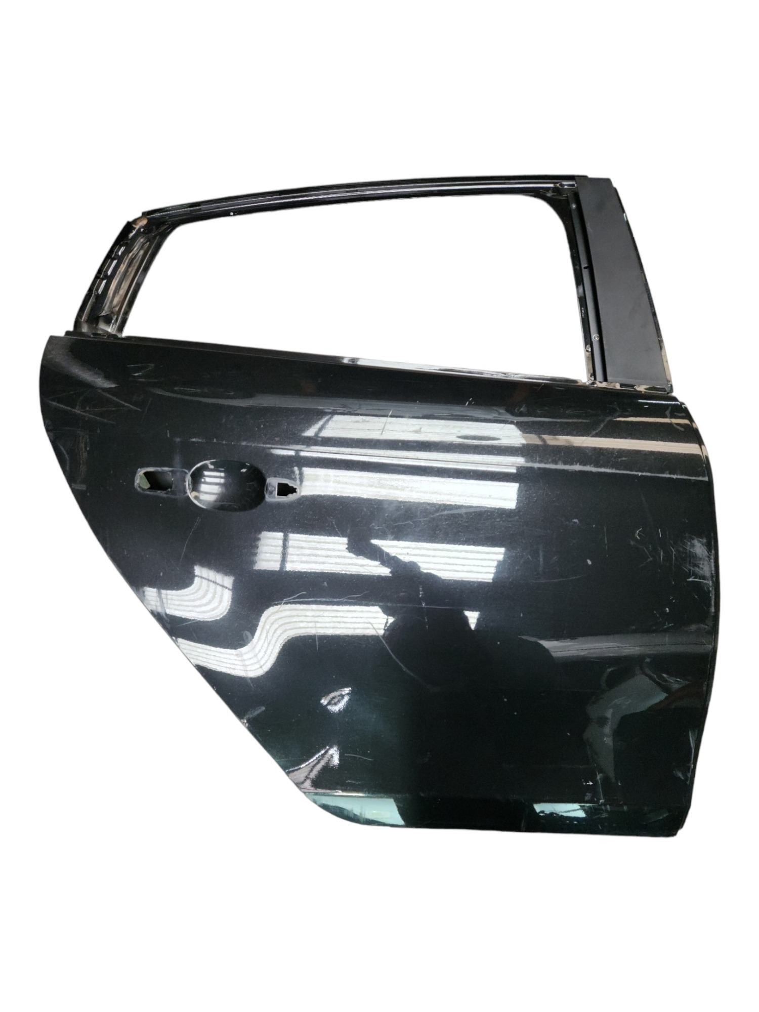 Porta Traseira Direita Fiat Bravo 2018 Com Riscado Traseira Direito Preto 1