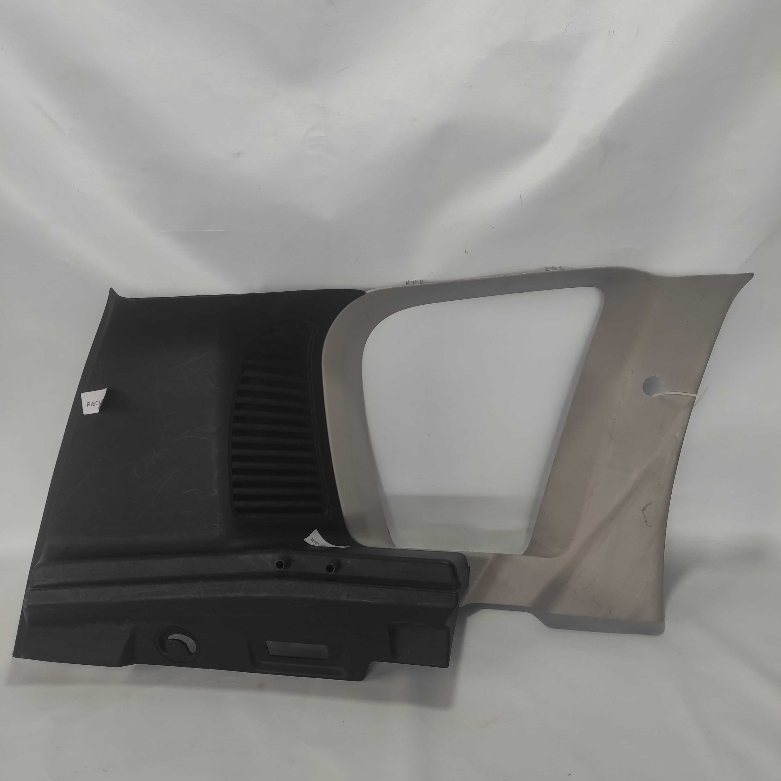 Moldura Coluna Traseira Esquerda C3 Picasso 631150162 1
