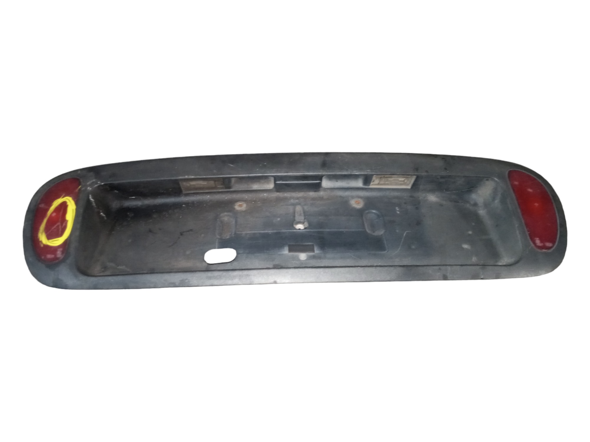 Moldura Placa Renault Scenic .1.6 2000 Com Detalhe 1