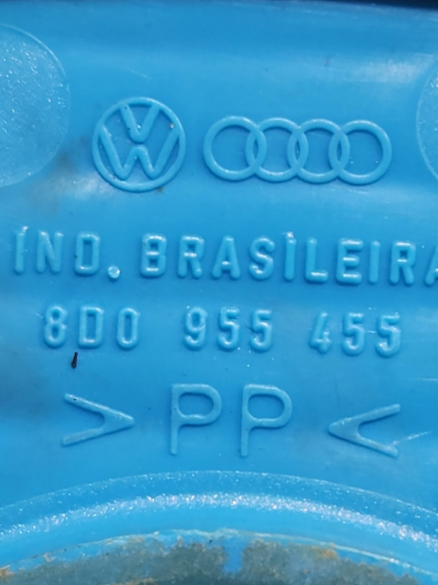 Tampa Reservatório Água Para-brisa Vw Gol 2004 3