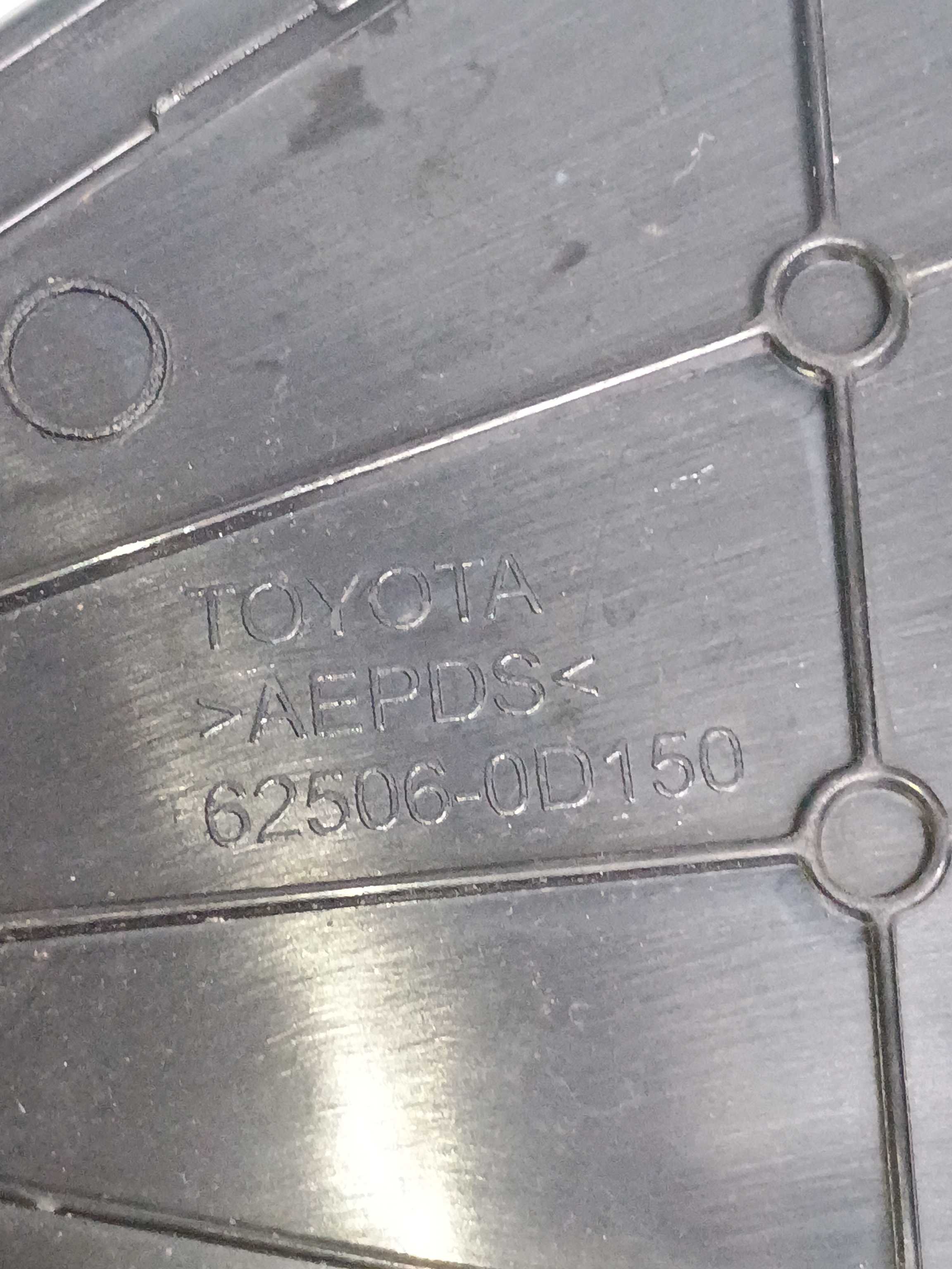 Acabamento Externo Tras Dir Toyota Yaris Sedan 1.5 16v 2020 3