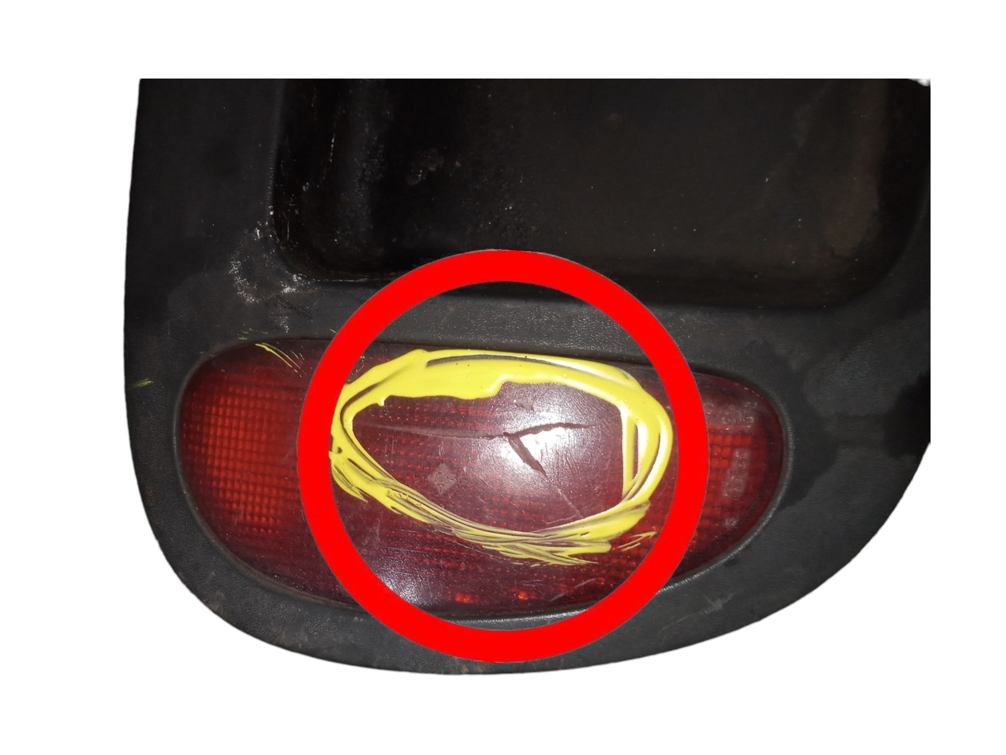 Moldura Placa Renault Scenic .1.6 2000 Com Detalhe 3