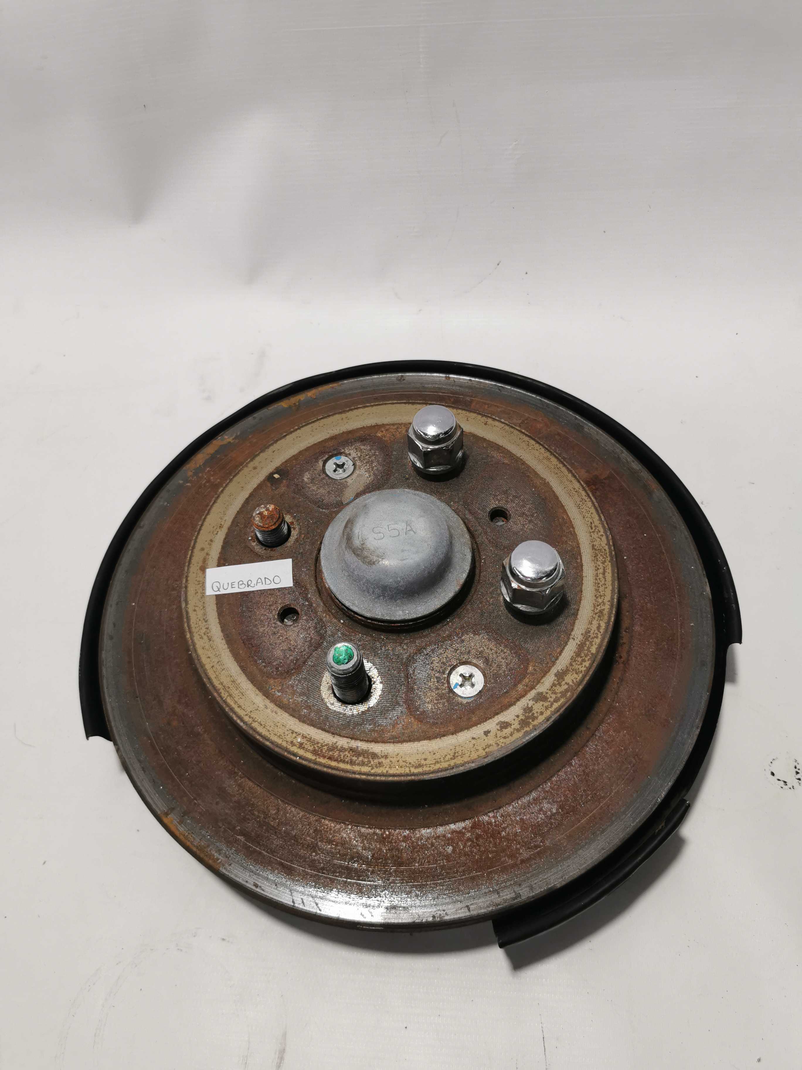 Cubo De Roda Traseiro Direito Honda Fit Ex 2010 2