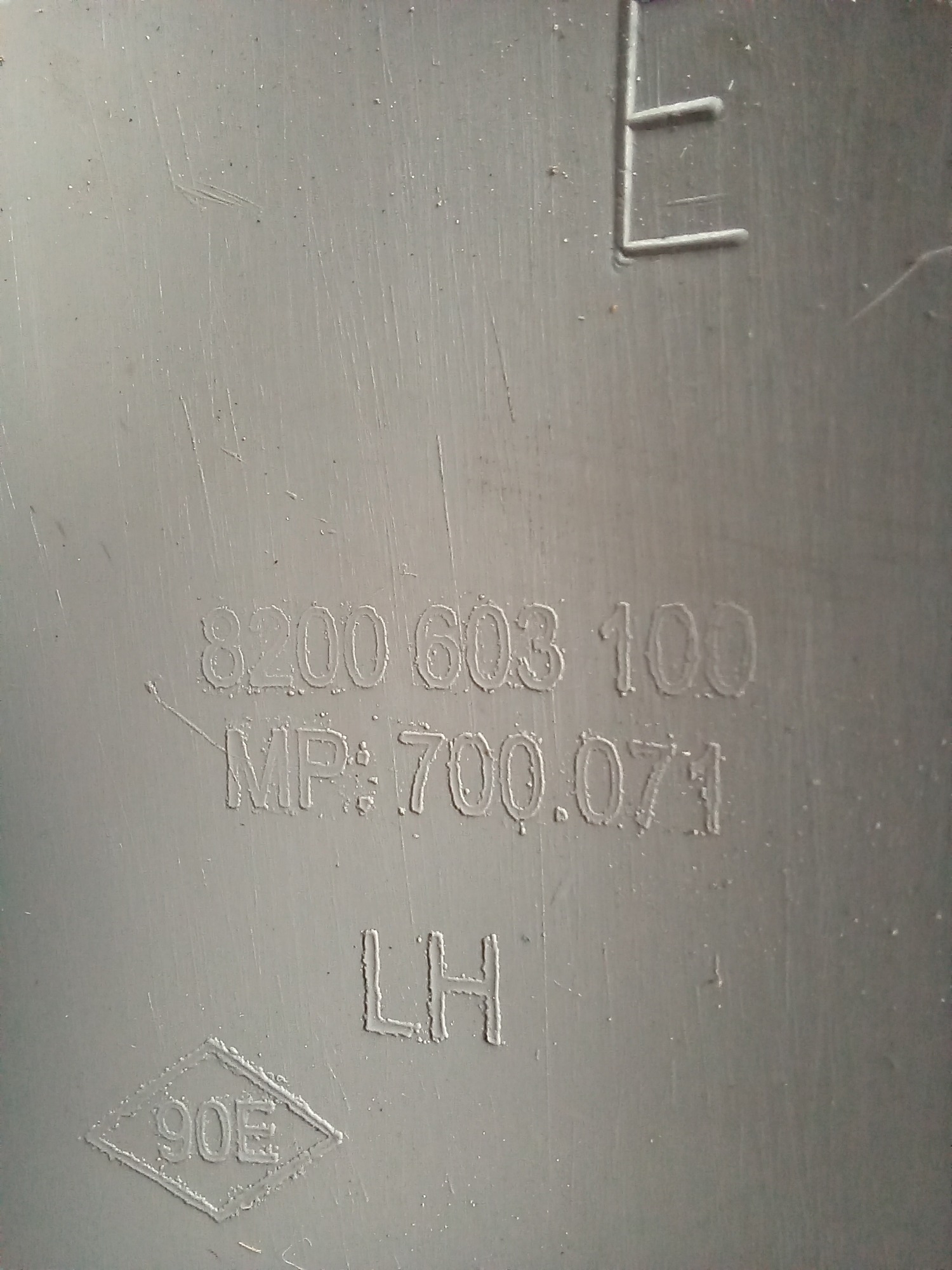 Moldura Int Parabrisa Esq Logan Expression 2012 8200603100 4