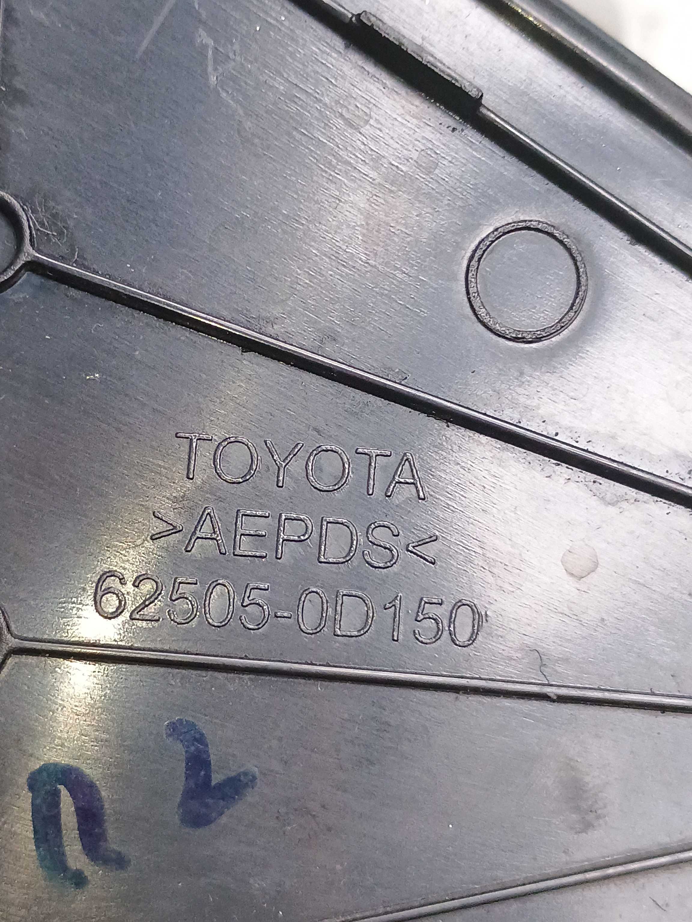 Acabamento Externo Tras Esq Toyota Yaris Sedan 1.5 16v 2020 3
