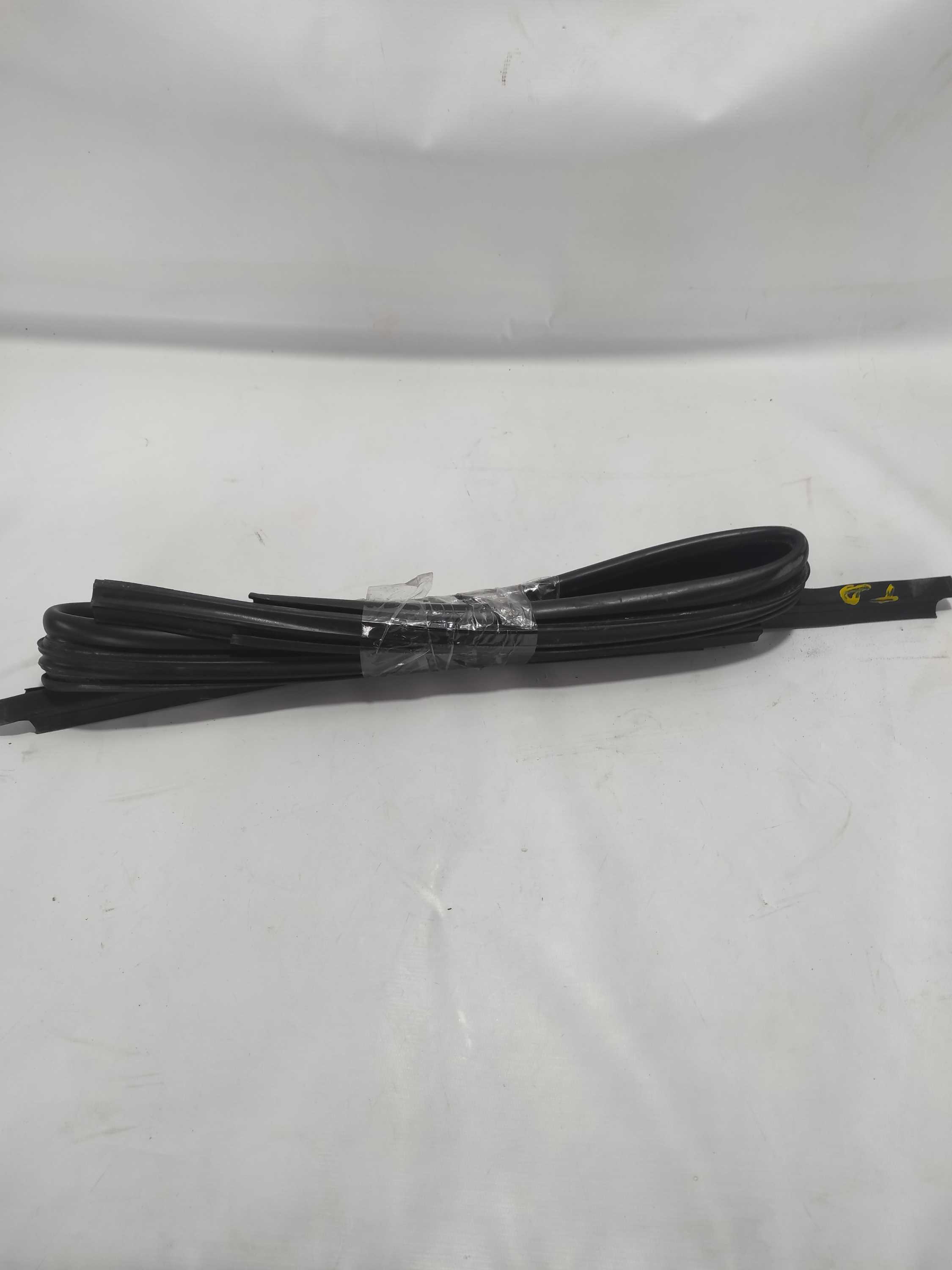 Borracha Da Porta Traseira Direita Citroen C3 Glx 2012 2