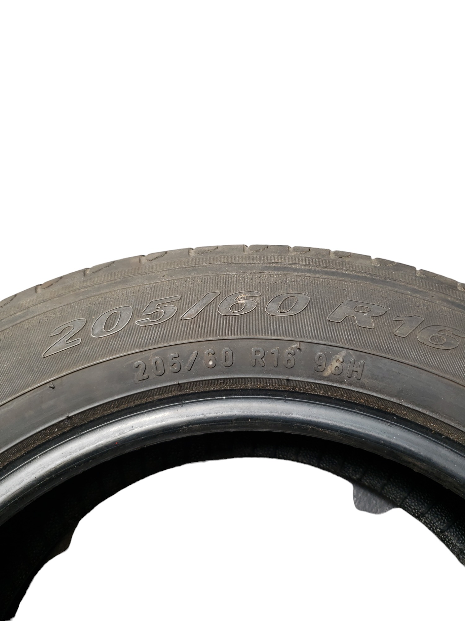Pneu Usado 205 60 R16 Pirelli A1 3