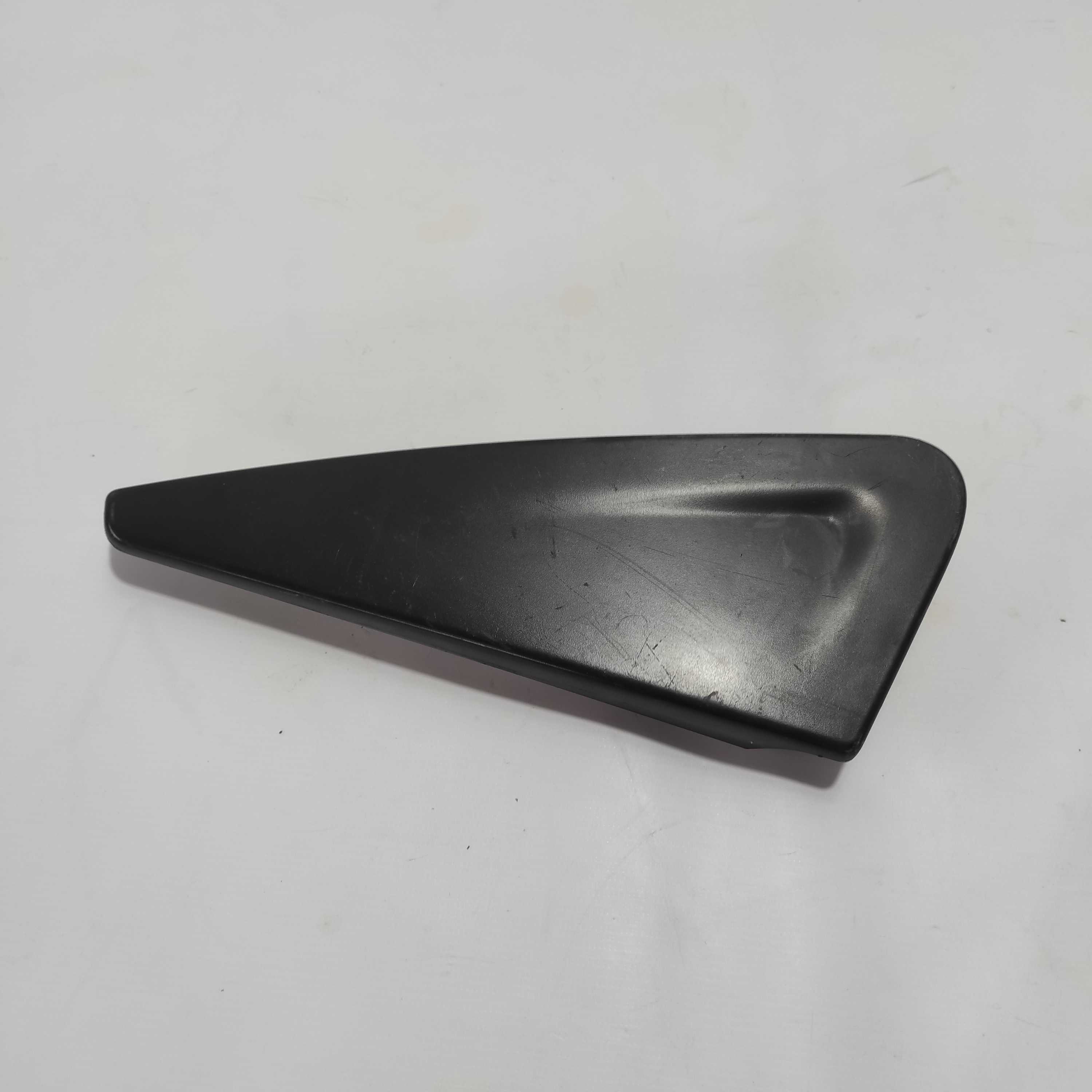 Acabamento Do Retrovisor Direito C3 Picasso