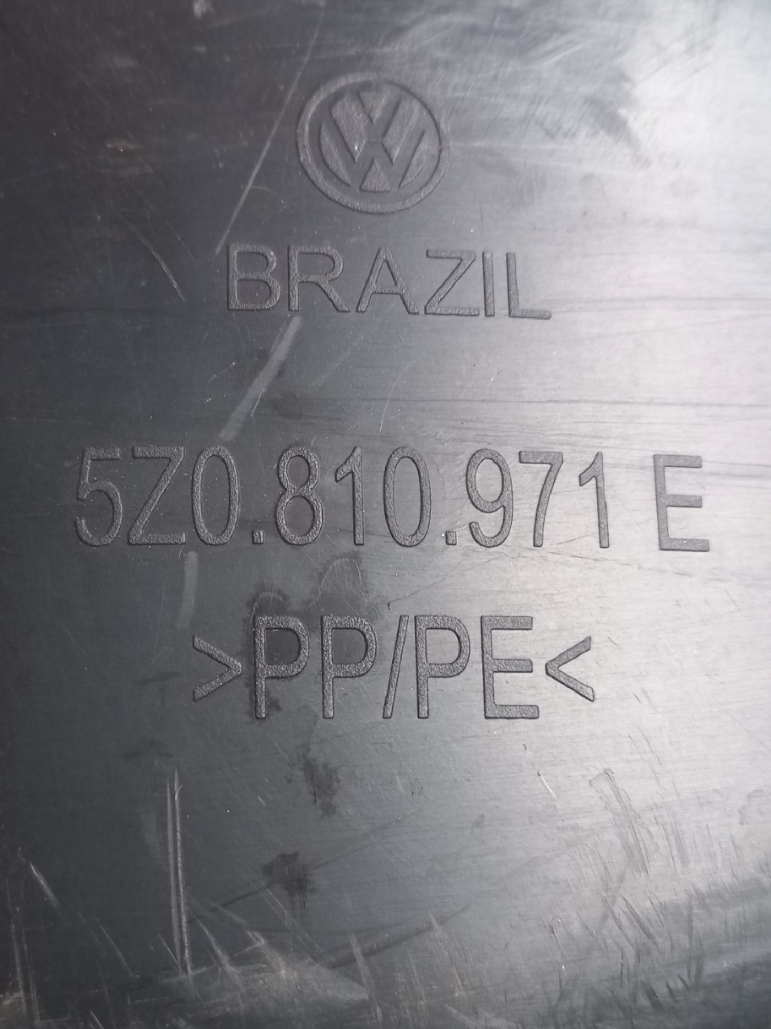 Para-barro Traseiro Esquerdo Vw Crossfox 2011 5z0810971 3