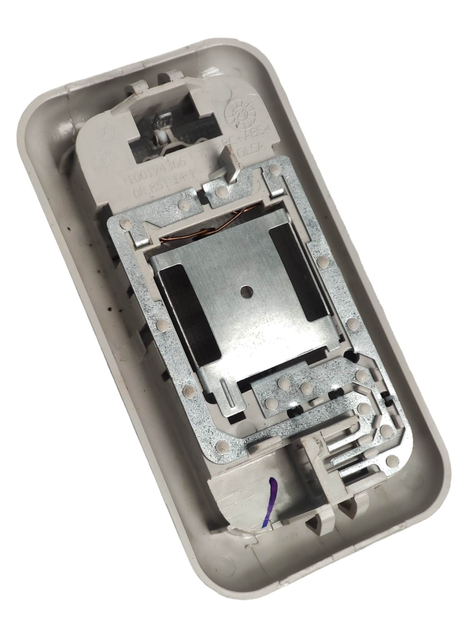 Luz De Teto Cortesia Fiat Mobi Like 2022 100174366 2