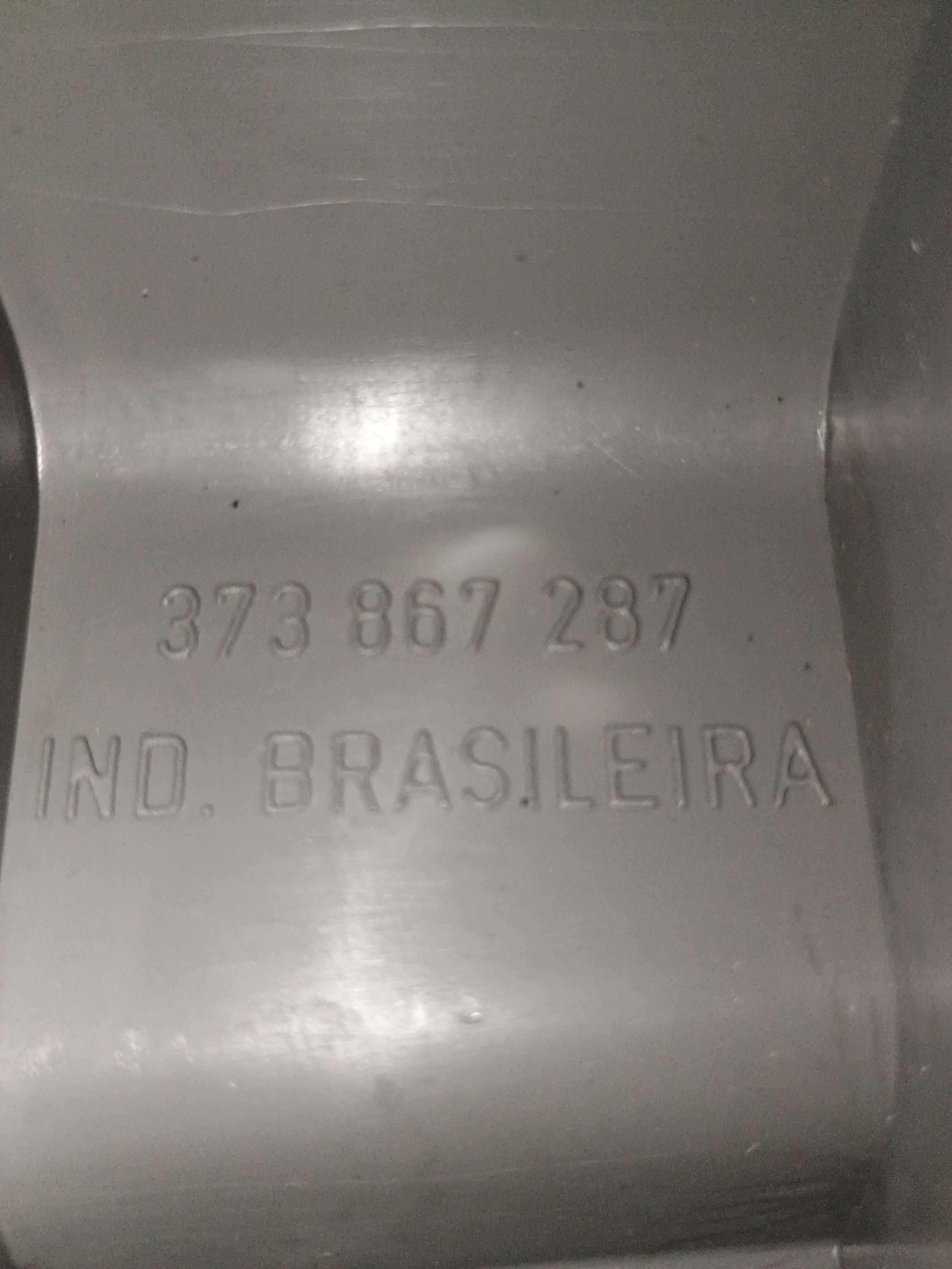 Acabamento Soleira Traseira Esquerda Vw Gol 2001 373867287 Cinza 3