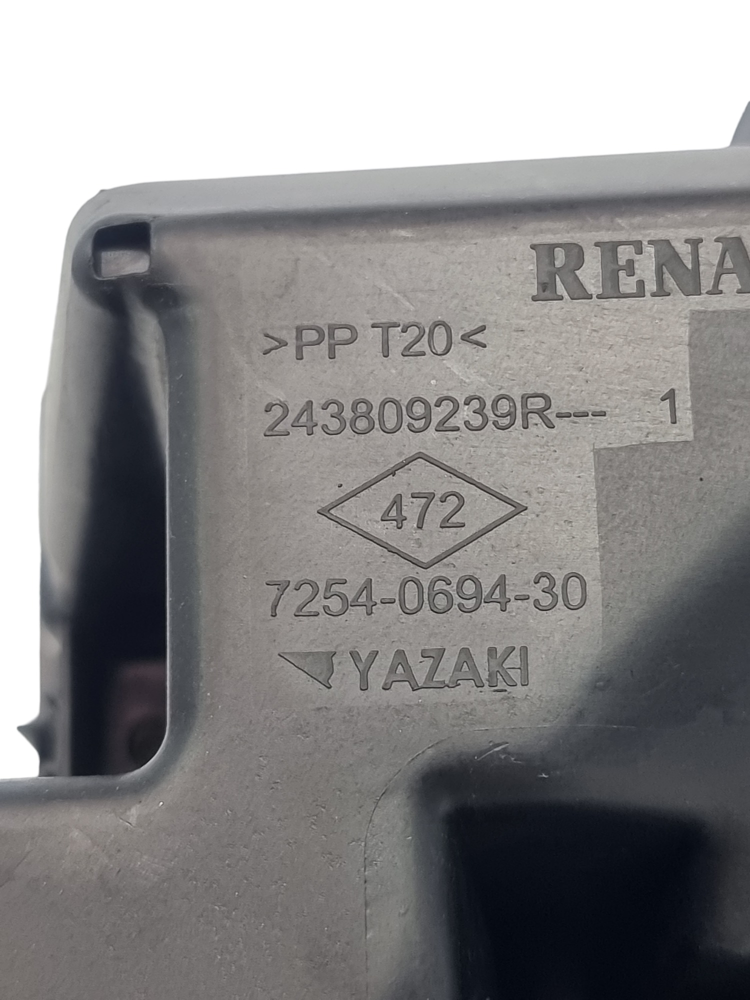 Caixa De Fusível Renault Oroch 2021 243809239 2