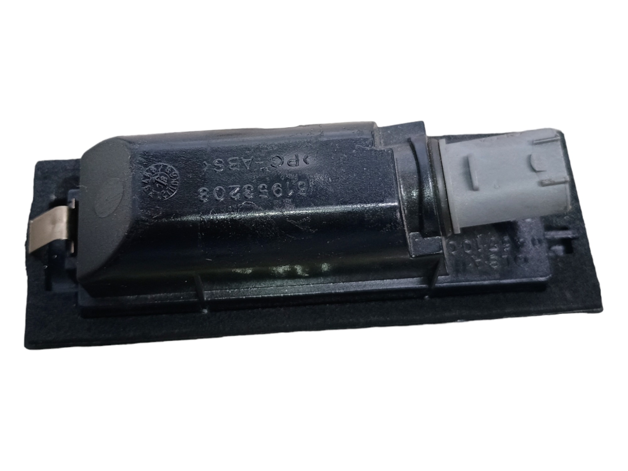Luz De Placa Fiat Cronos Drive 1.3 2019 3