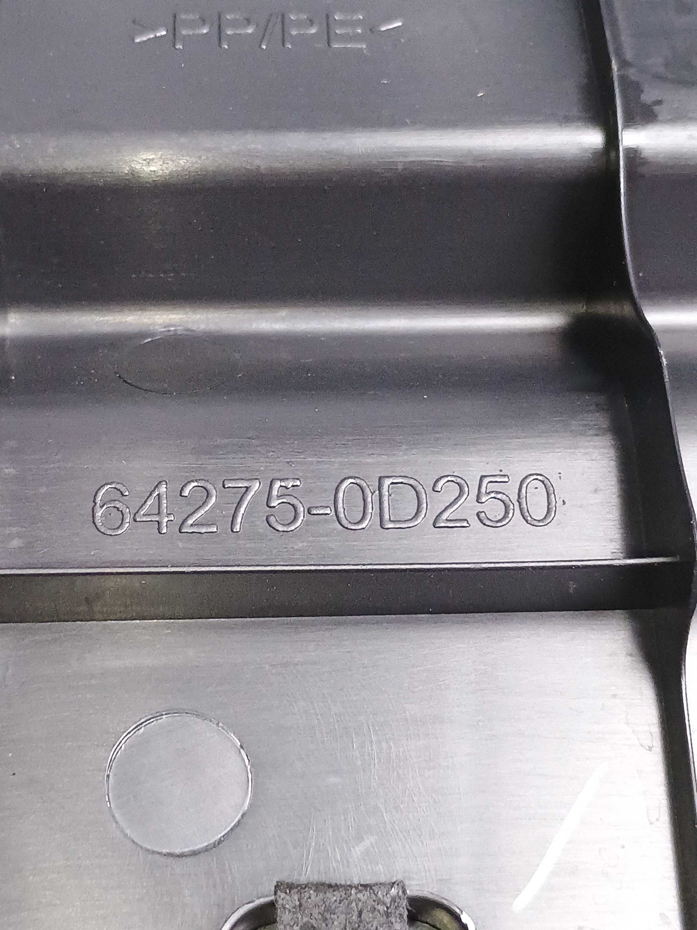 Acabamento Porta Malas Toyota Yaris Sedan 1.5 16v 2020 3
