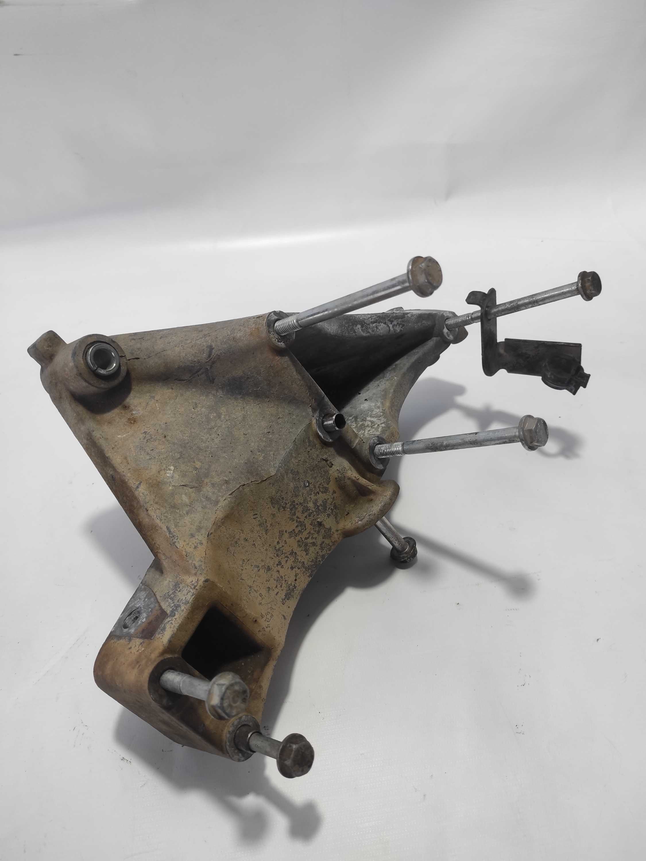 Suporte Compressor De Ar Palio Attractive 55255796 3