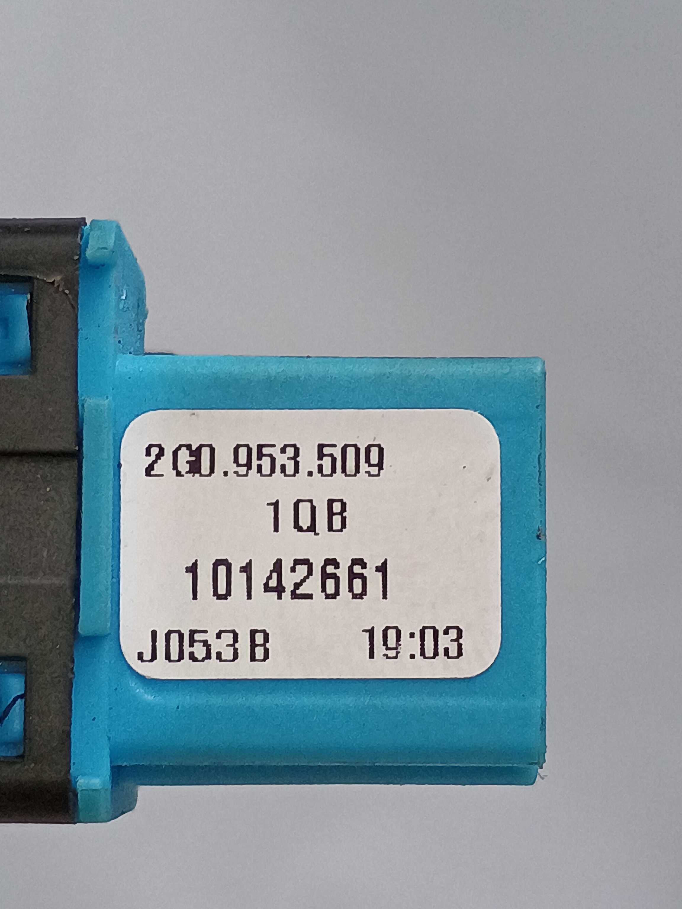 Botão Pisca Alerta Vw Virtus 1.0 12v 2018 2g0953509 4