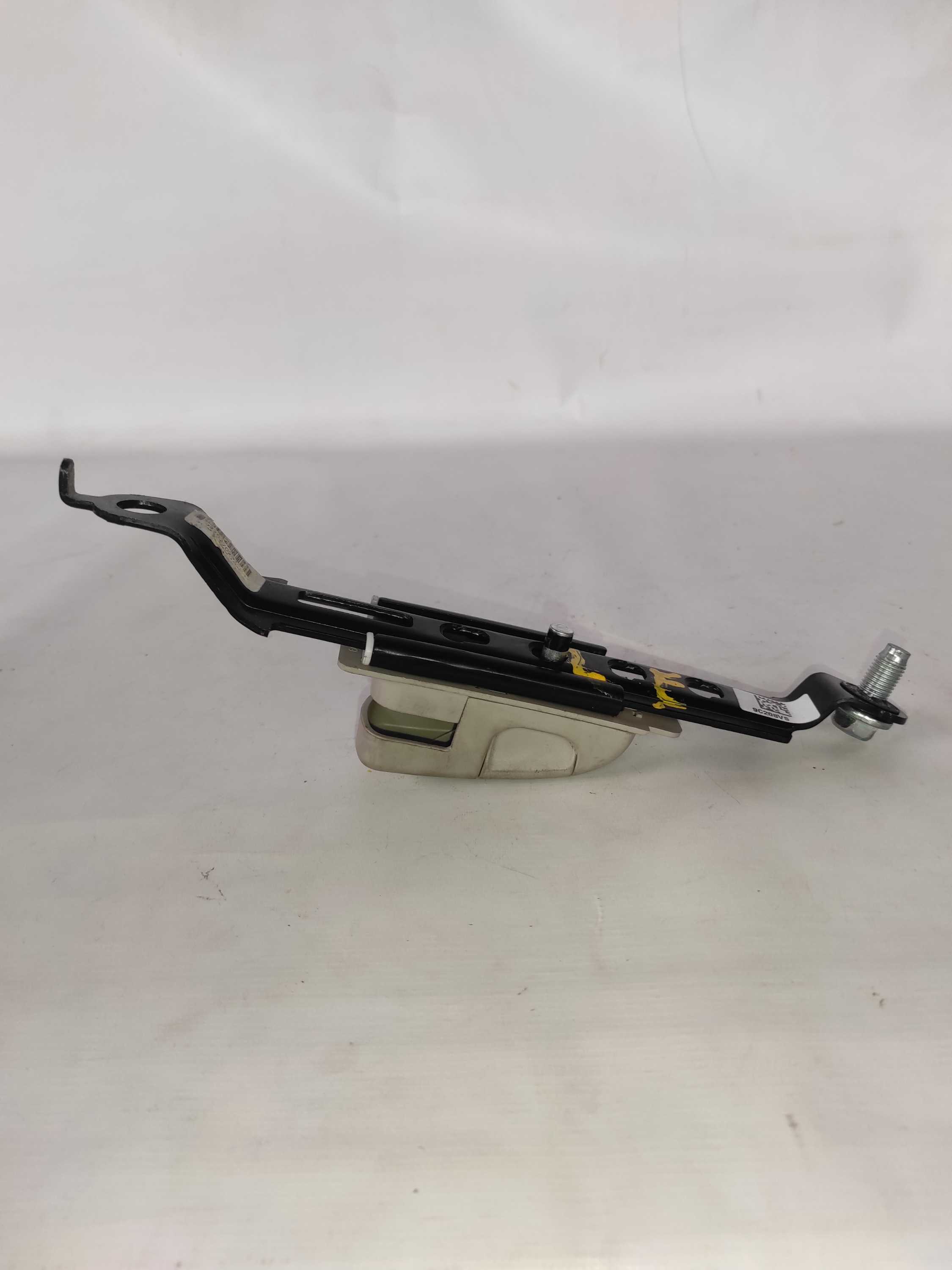 Regulador Altura Cinto De Segurança Esquerdo Nissan Versa