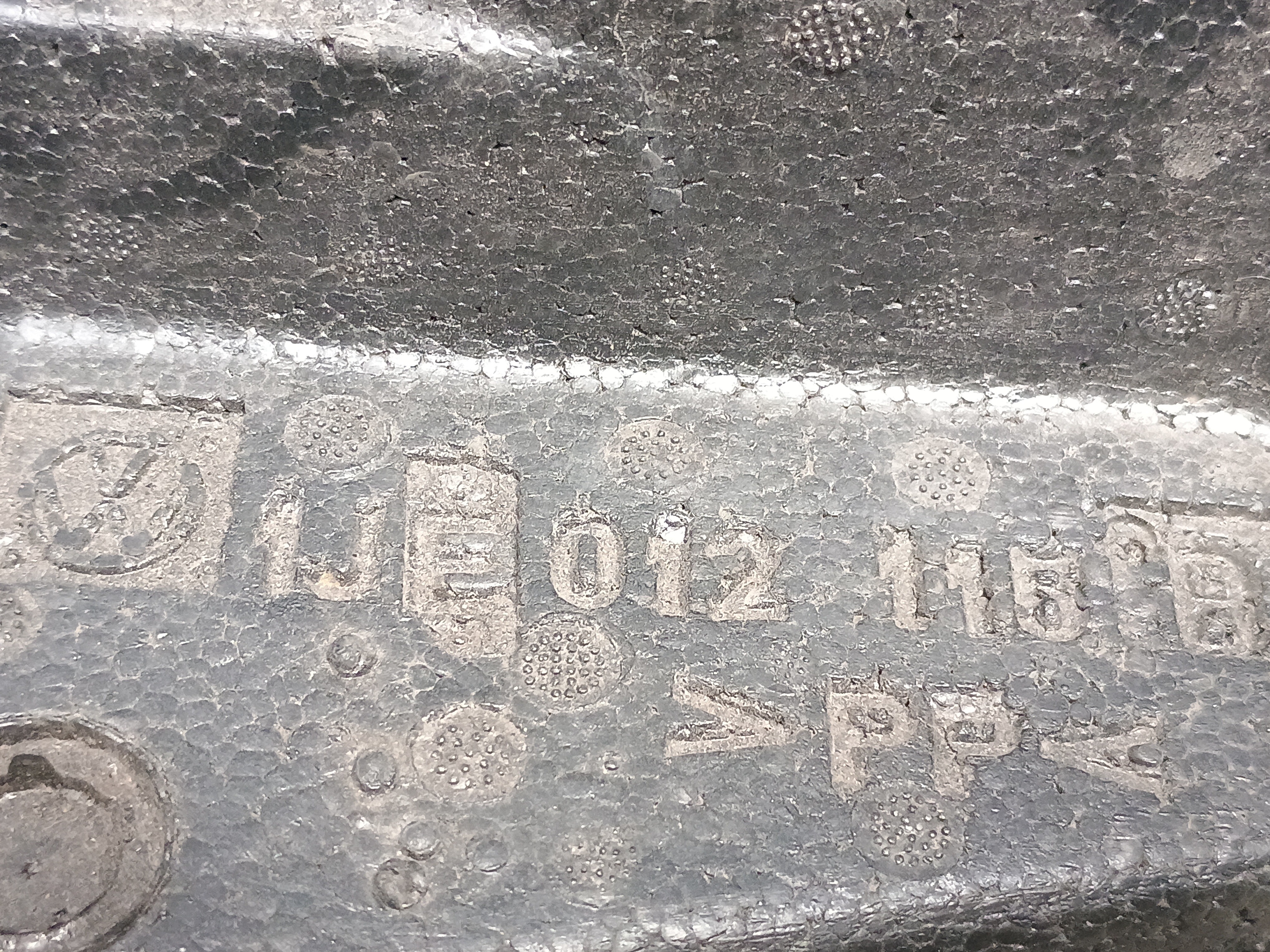 Suporte Macaco Chave De Roda Vw Fox 2013 Com Detalhe 5