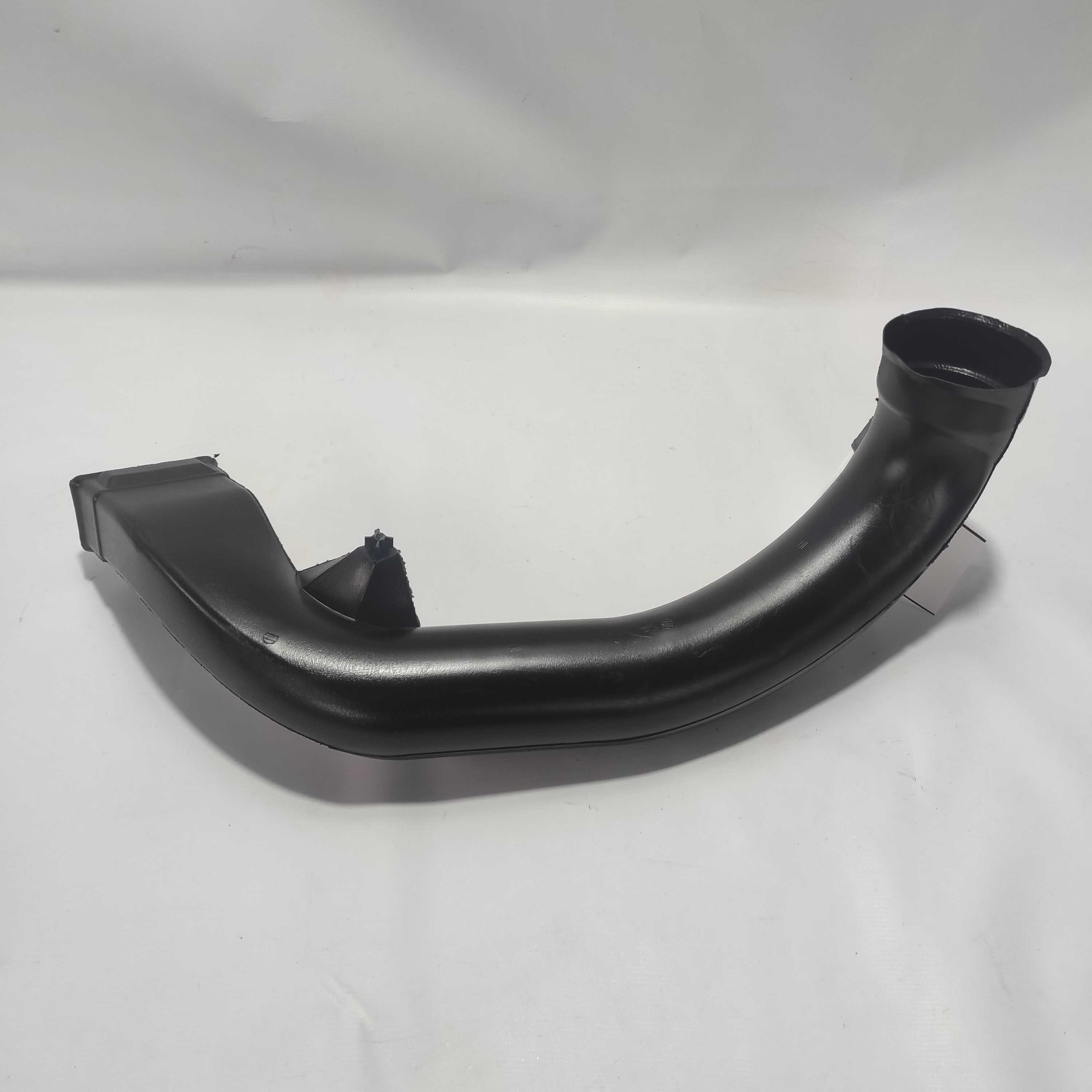 Tubo De Ventilação Esquerdo Citroen C3 Picasso 968804918a 3