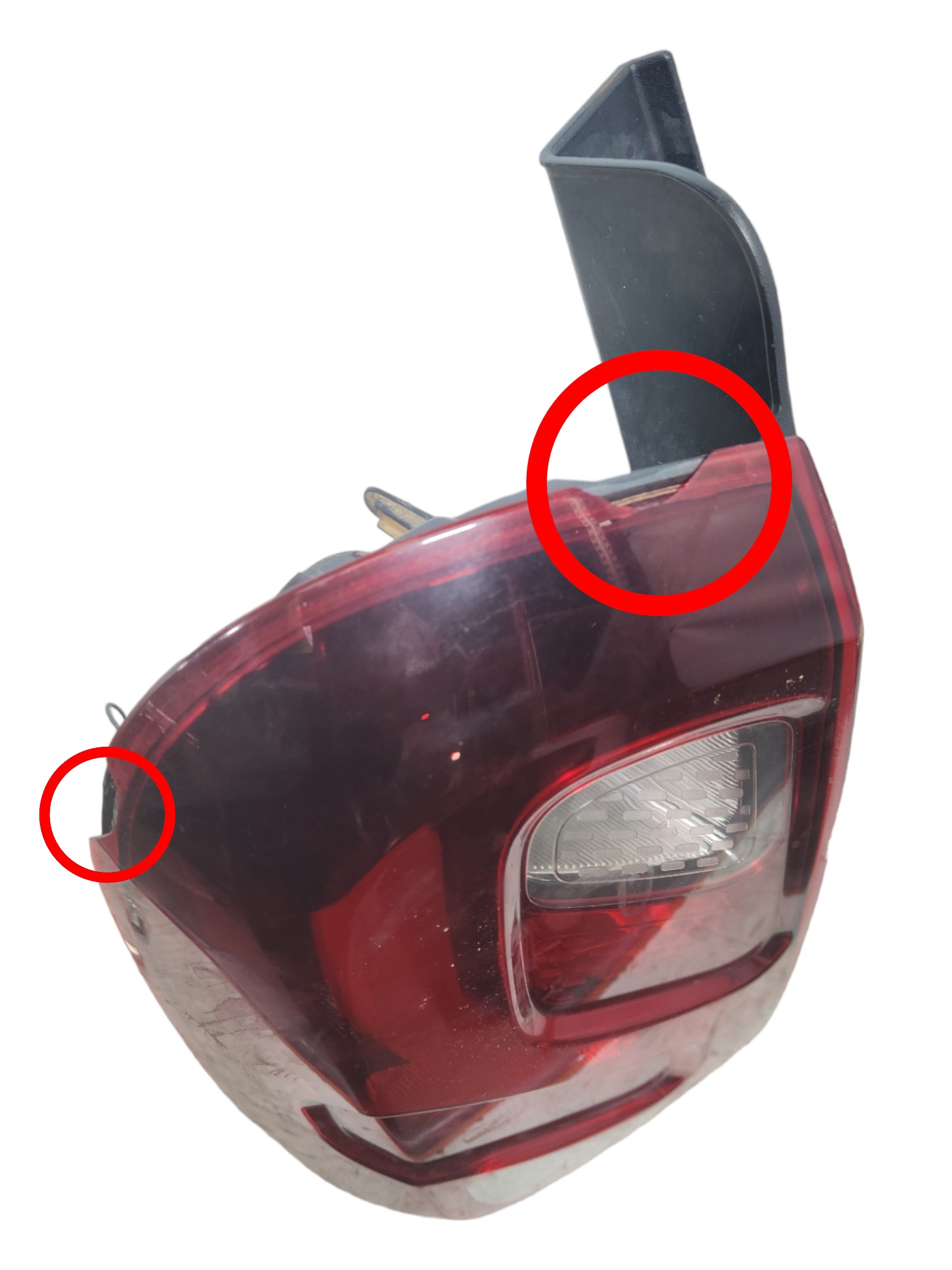 Lanterna Esquerda Renault Duster 2013 265550368r C Detalhe 2