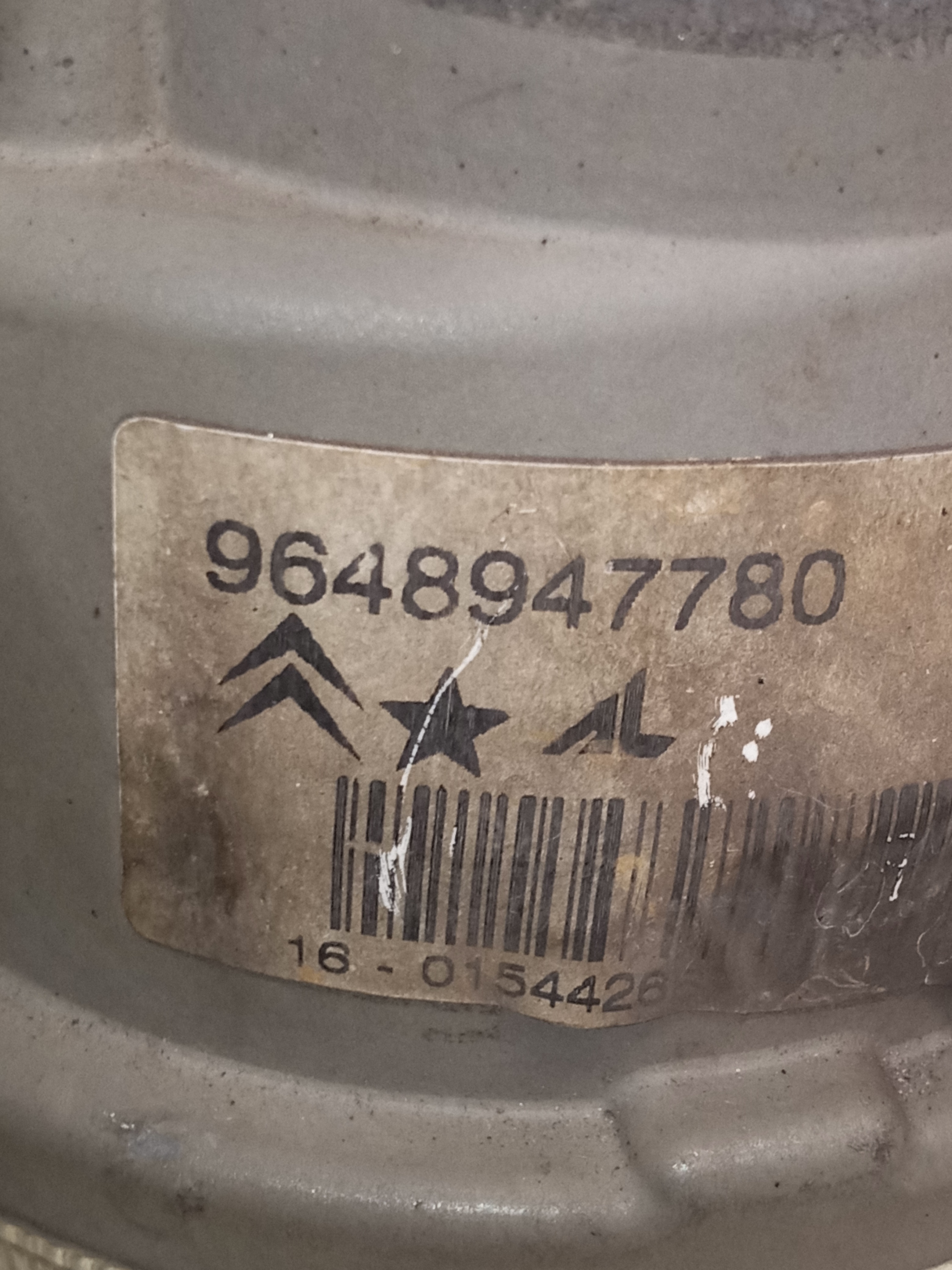 Farol De Milha Com Detalhe Citroen C3 2004 A1 6
