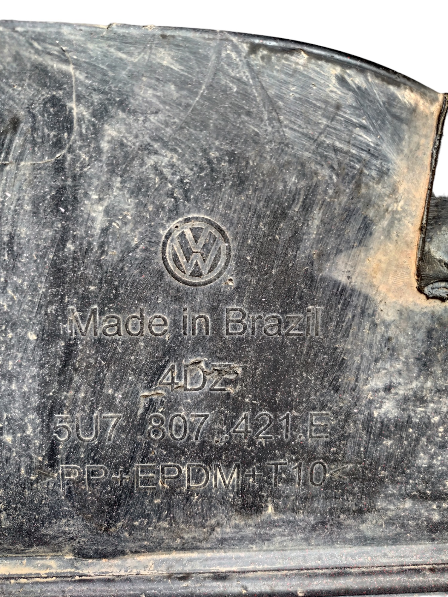 Para-choque Traseiro Vw Saveiro 1.6 2015 4